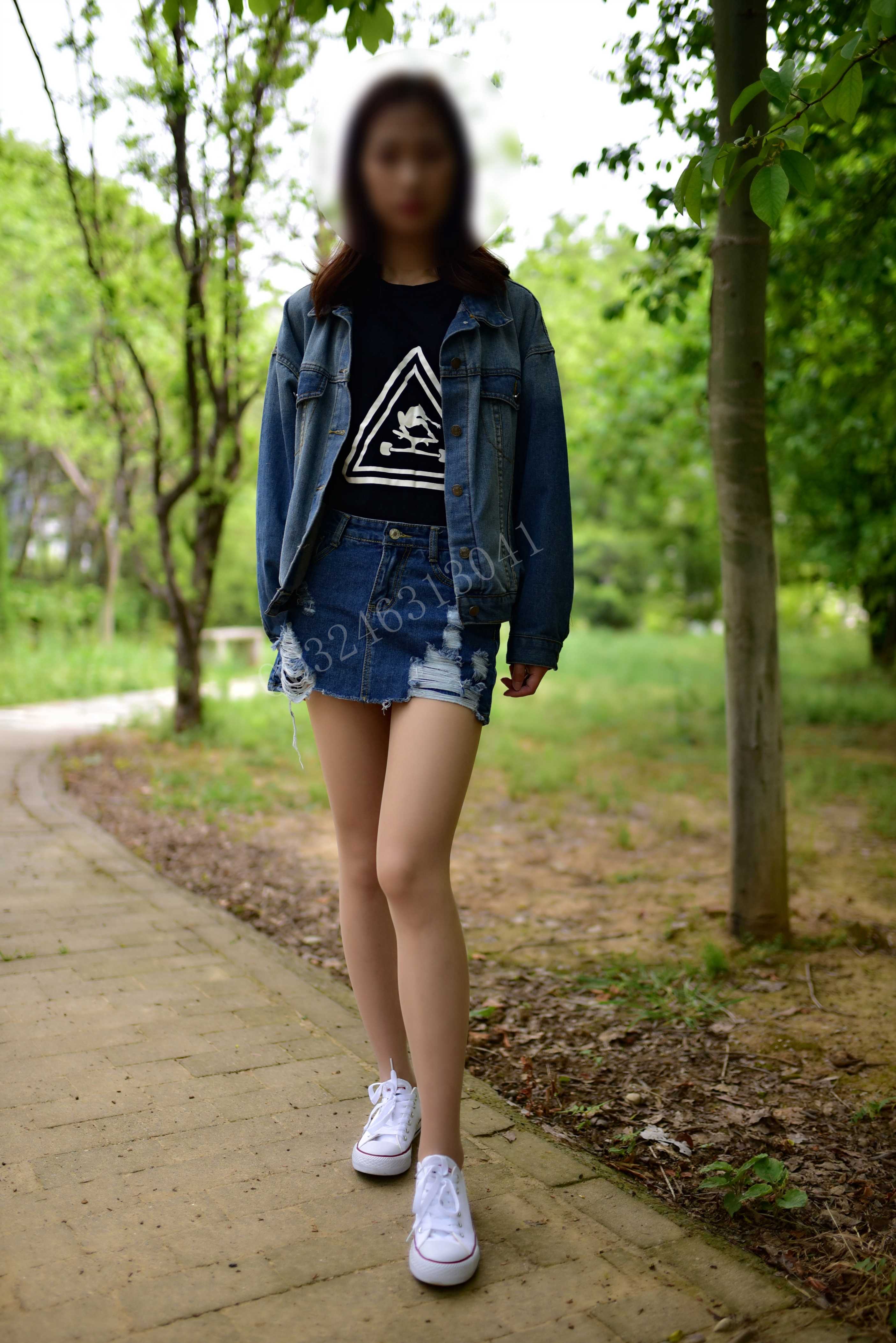 大生模拍 No.034 依依-喜欢穿丝袜的女孩 [51P212MB]