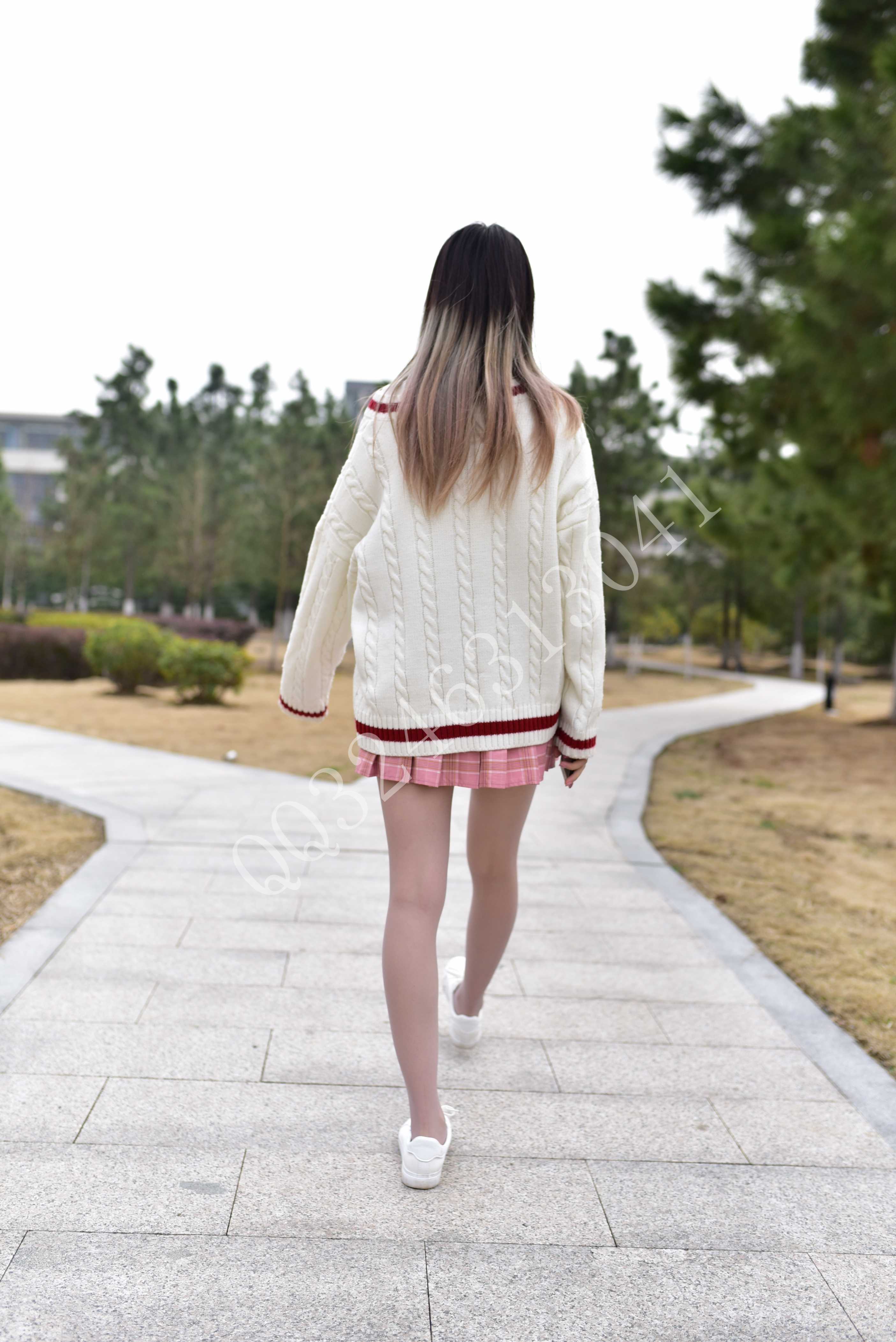 大生模拍 No.051 灰丝学妹 [55P226MB]