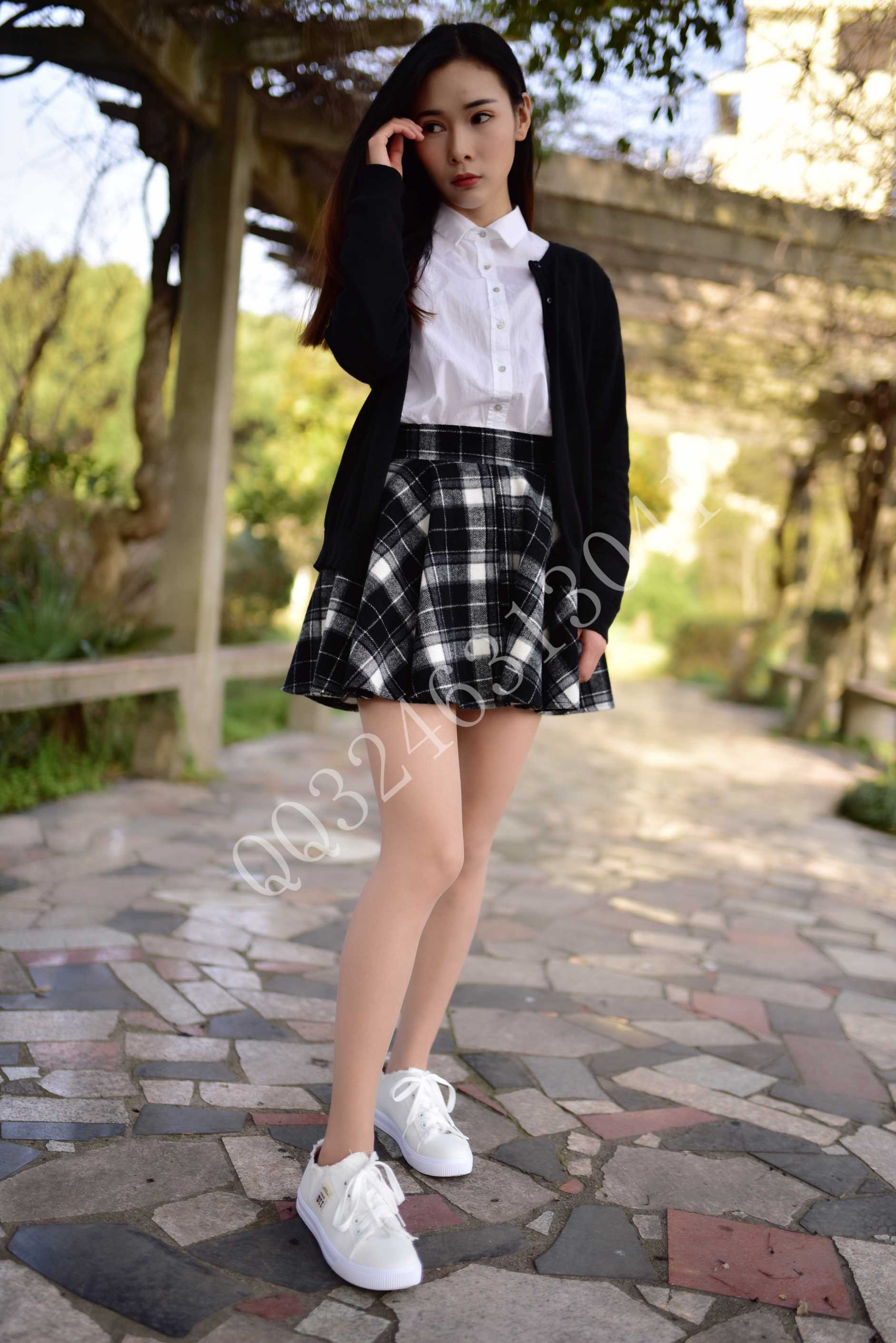 大生模拍 No.054 婉儿-逛公园 [40P158MB]