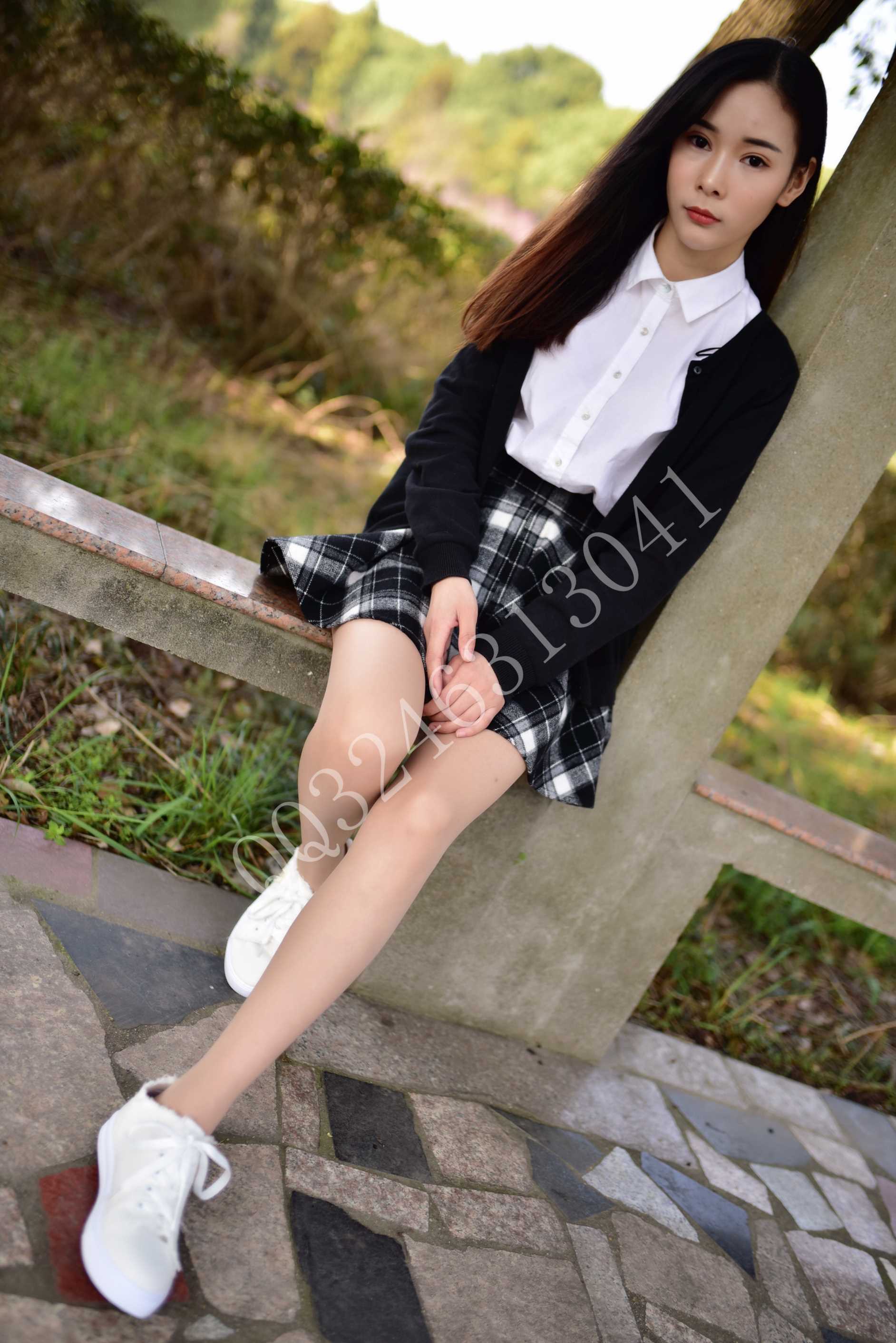 大生模拍 No.054 婉儿-逛公园 [40P158MB]