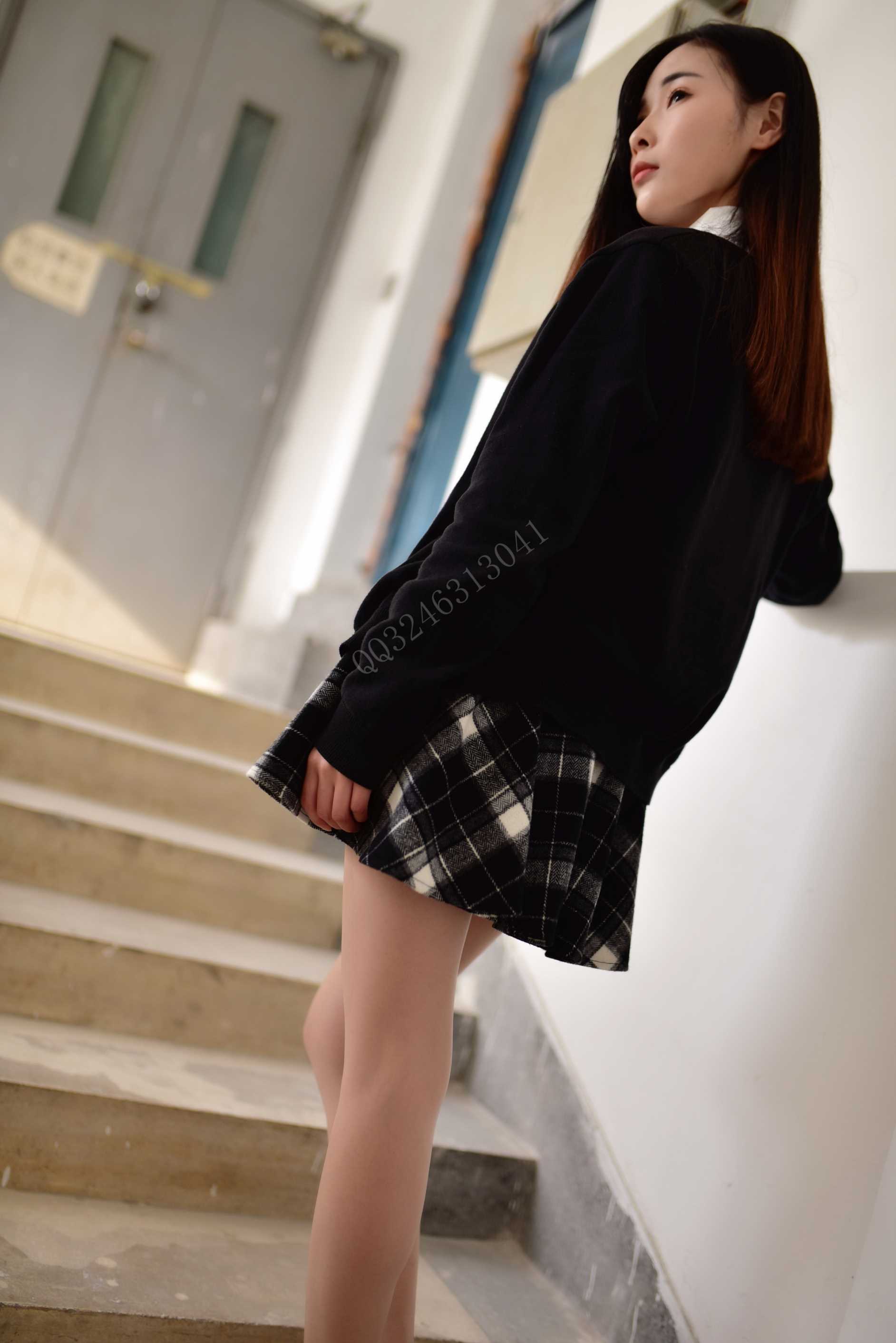 大生模拍 No.055 婉儿-经典肉丝配黑高 [42P305MB]