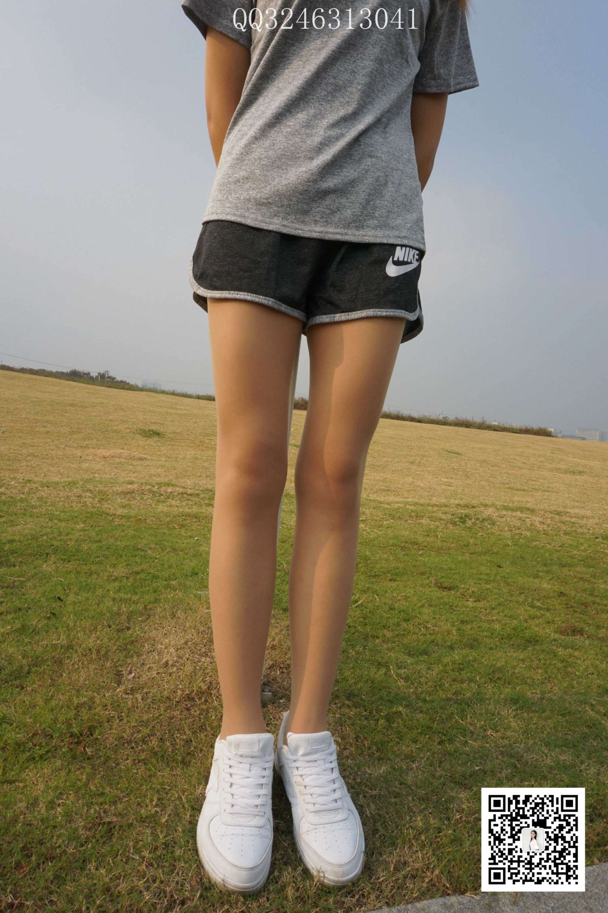 大生模拍 No.089 等公交的丝丝 [65P1V309MB]