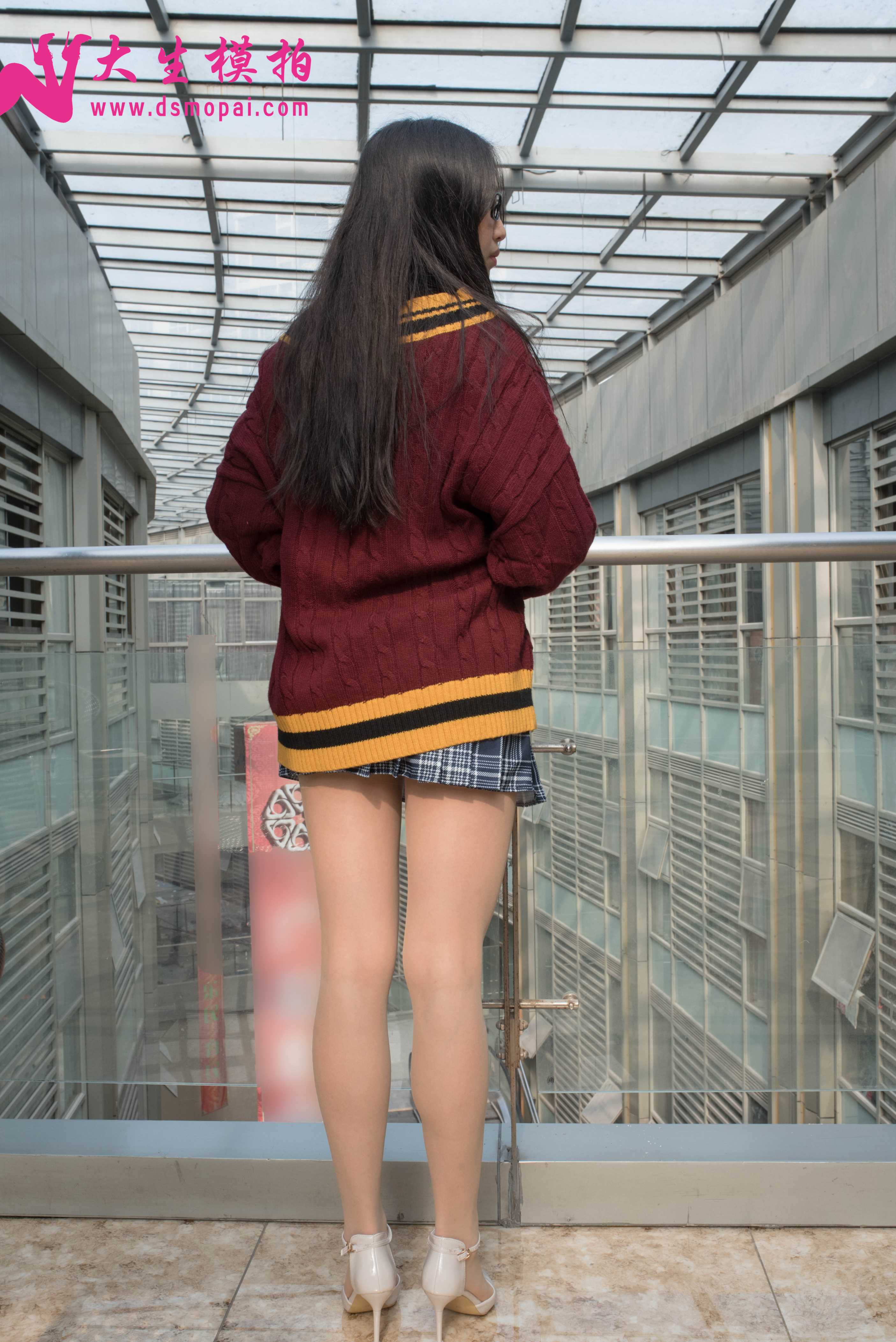 大生模拍 No.102 雯雯 肉丝小秘书 [41P1V242MB]