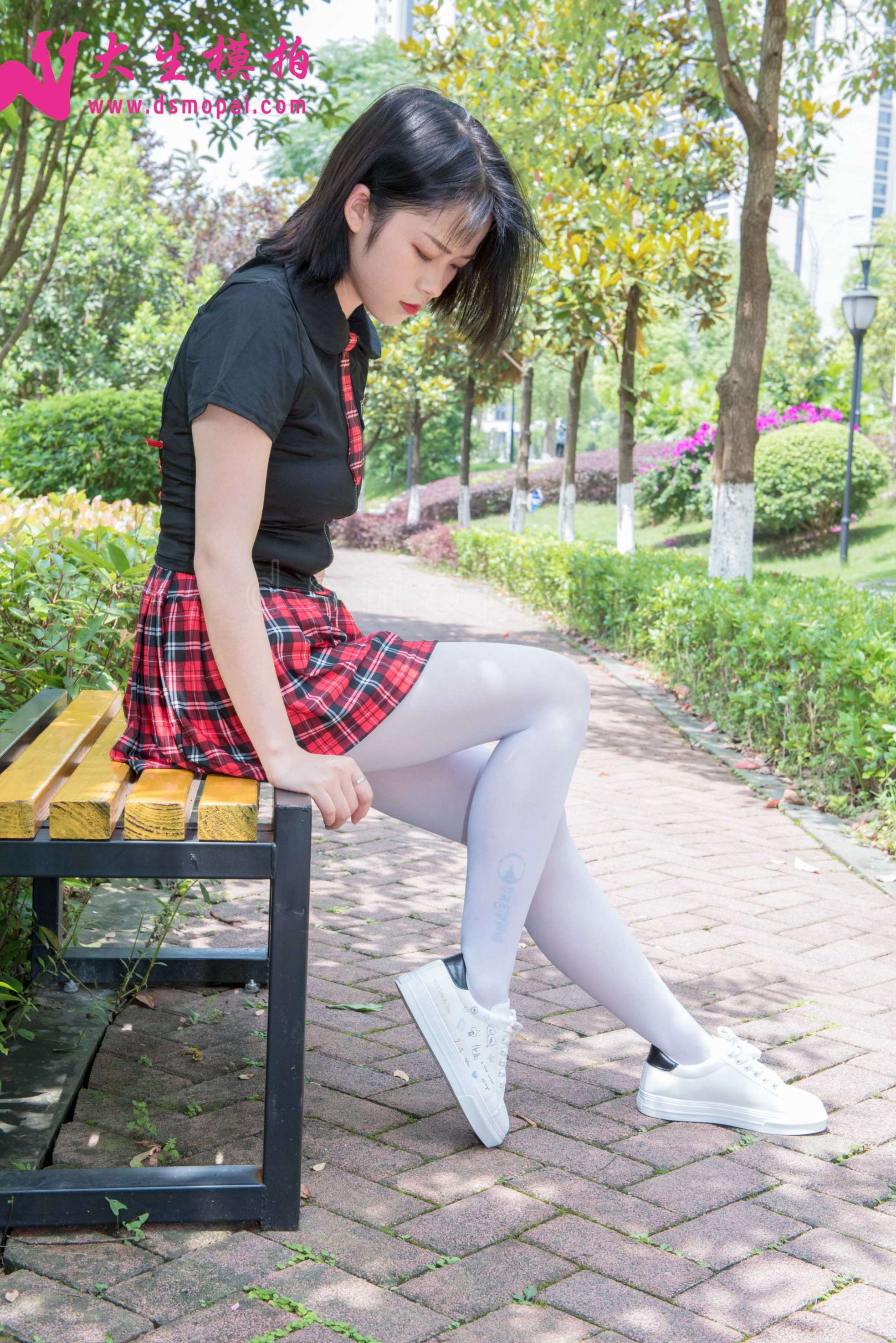 大生模拍 No.130 小雅 阳光下的白丝 [55P1V525MB] 插图2