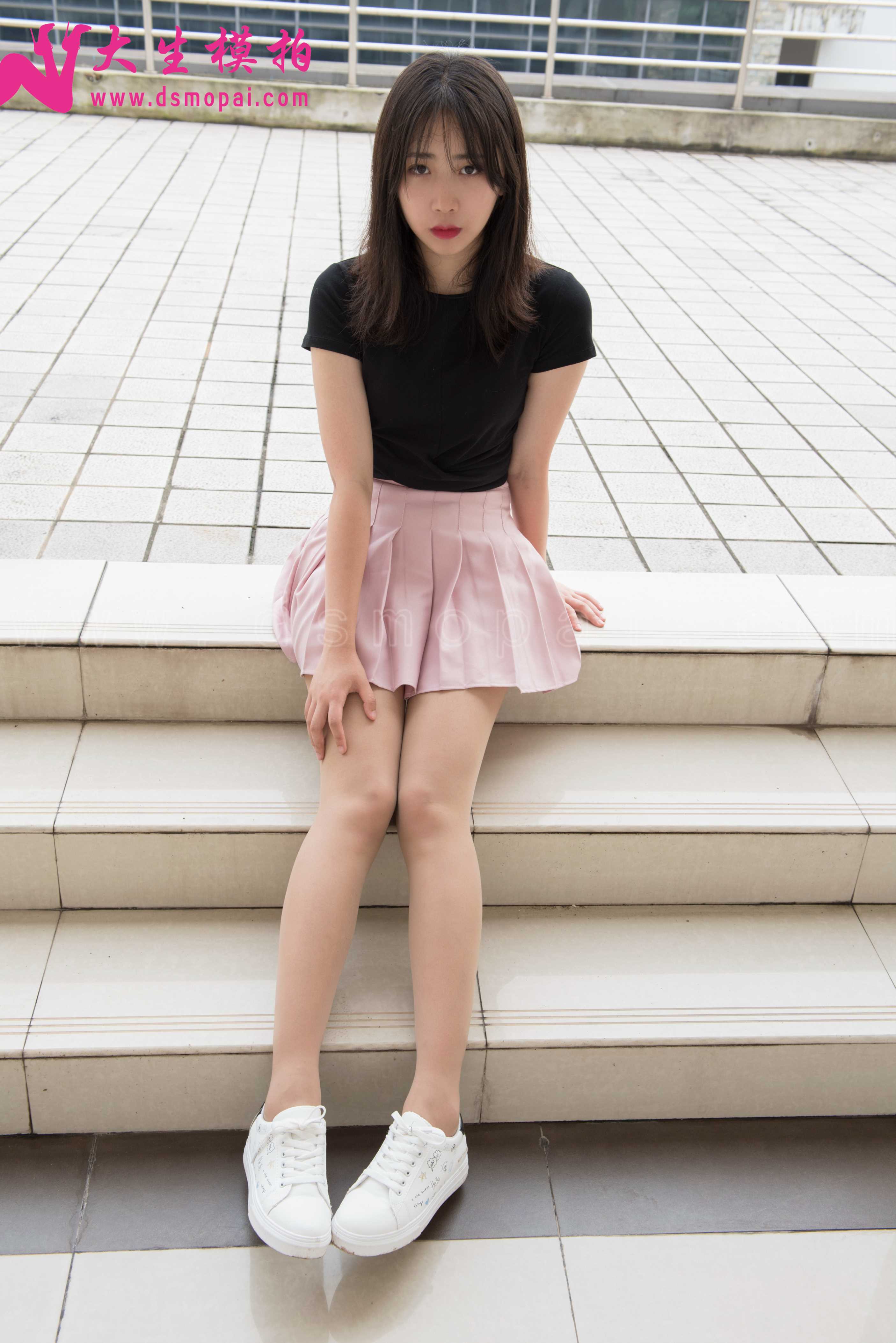 大生模拍 No.132 珠珠 长腿女神 [62P270MB]