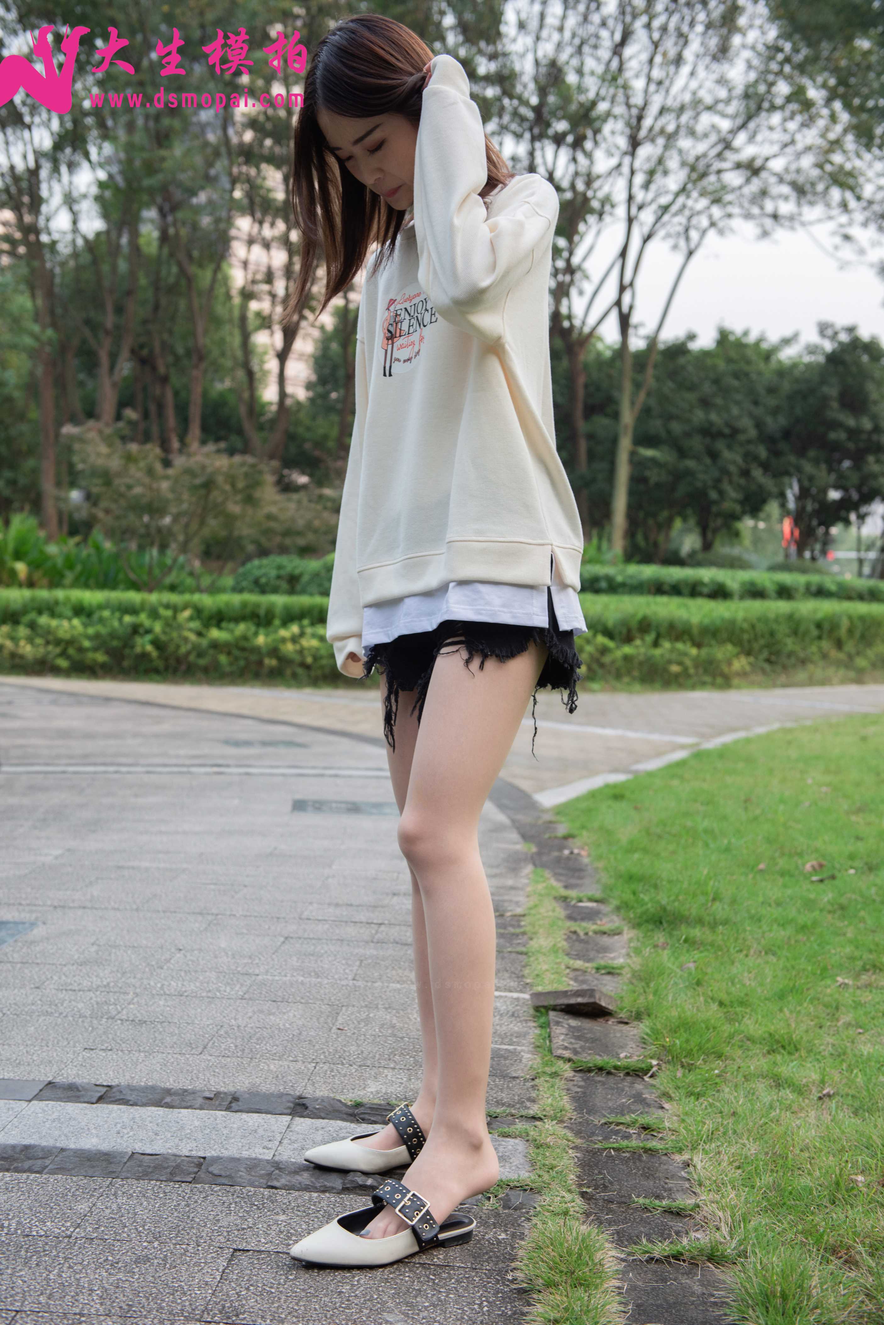 大生模拍 No.157 丹丹 白嫩美丝 [50P218MB]