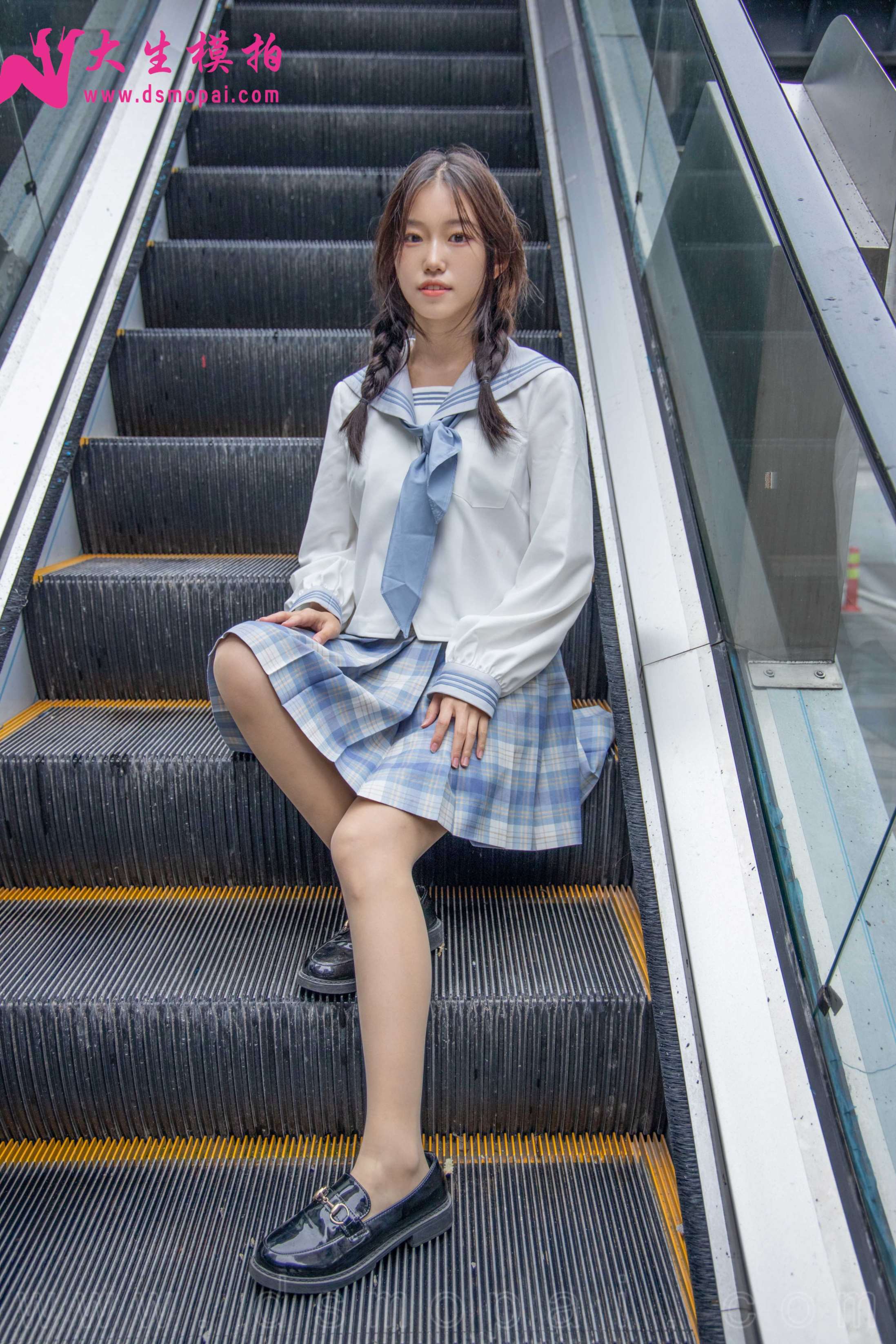 大生模拍 NO.253 秋曼 纯欲脸[47P／360MB]