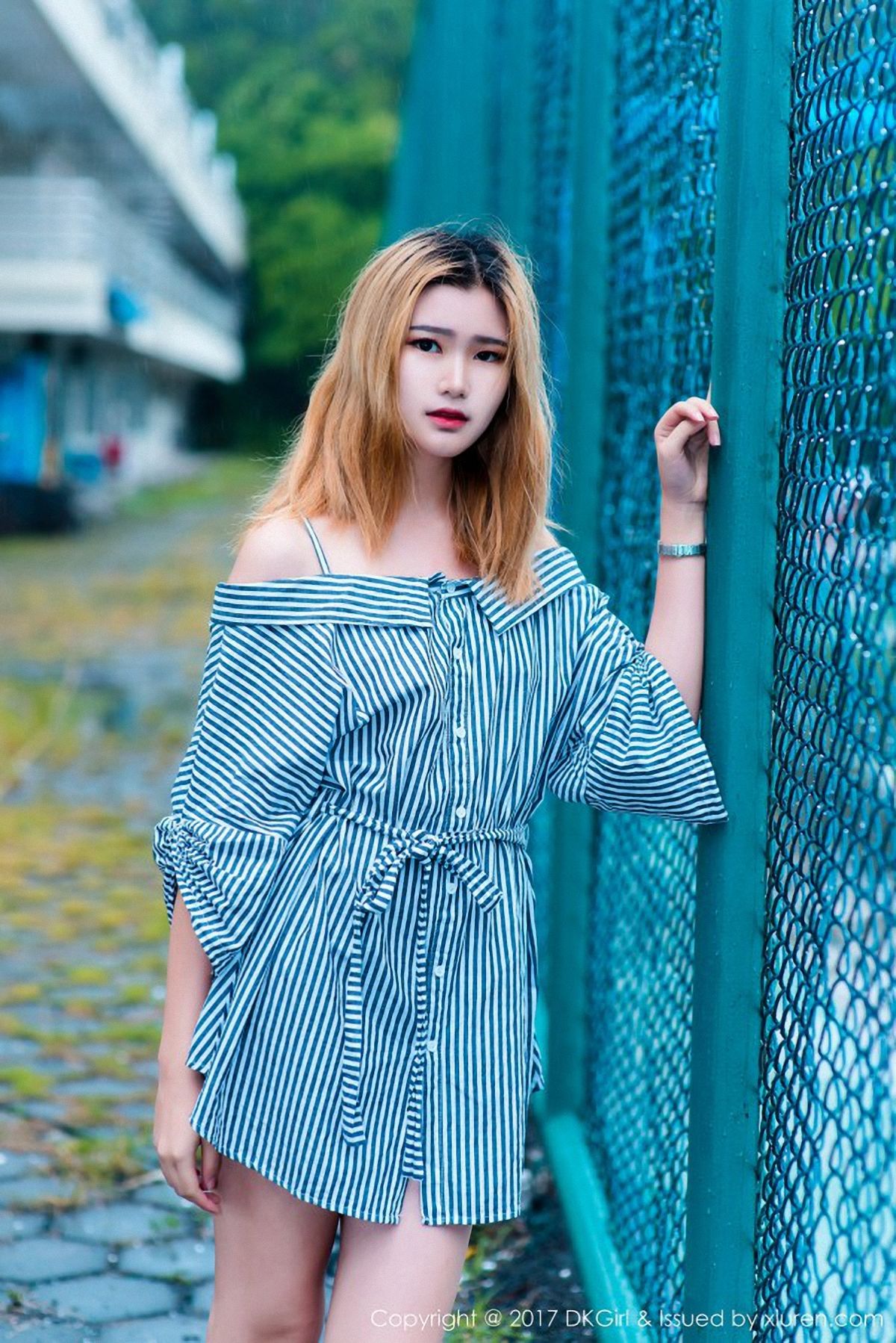 Ting婷婷《172长腿美人，户外大尺度露出》 御女郎DKGirl Vol.038 [31P]