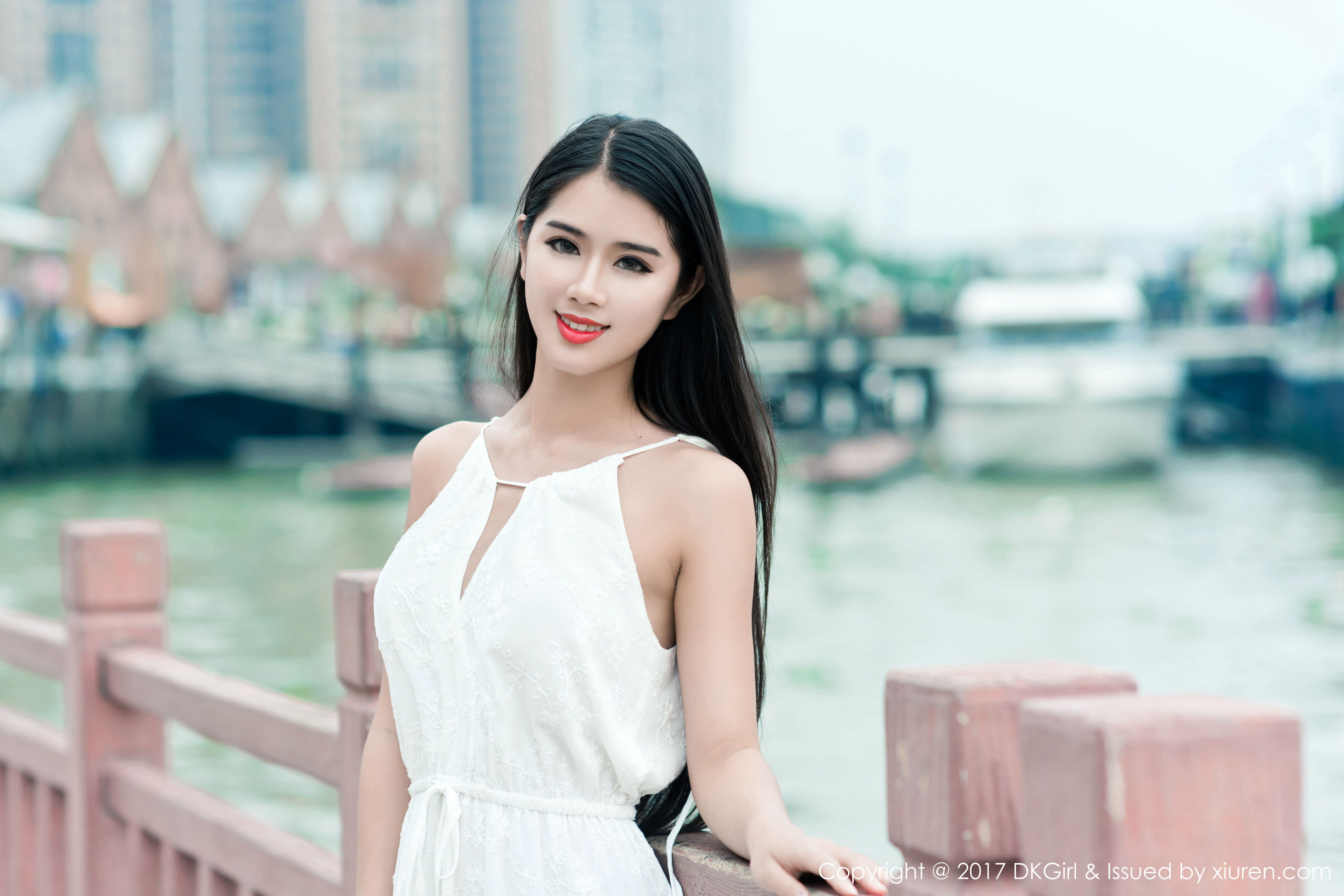 啊宝宝《纯情少女，丰乳肥臀》 御女郎DKGirl VOL.025 [53P]