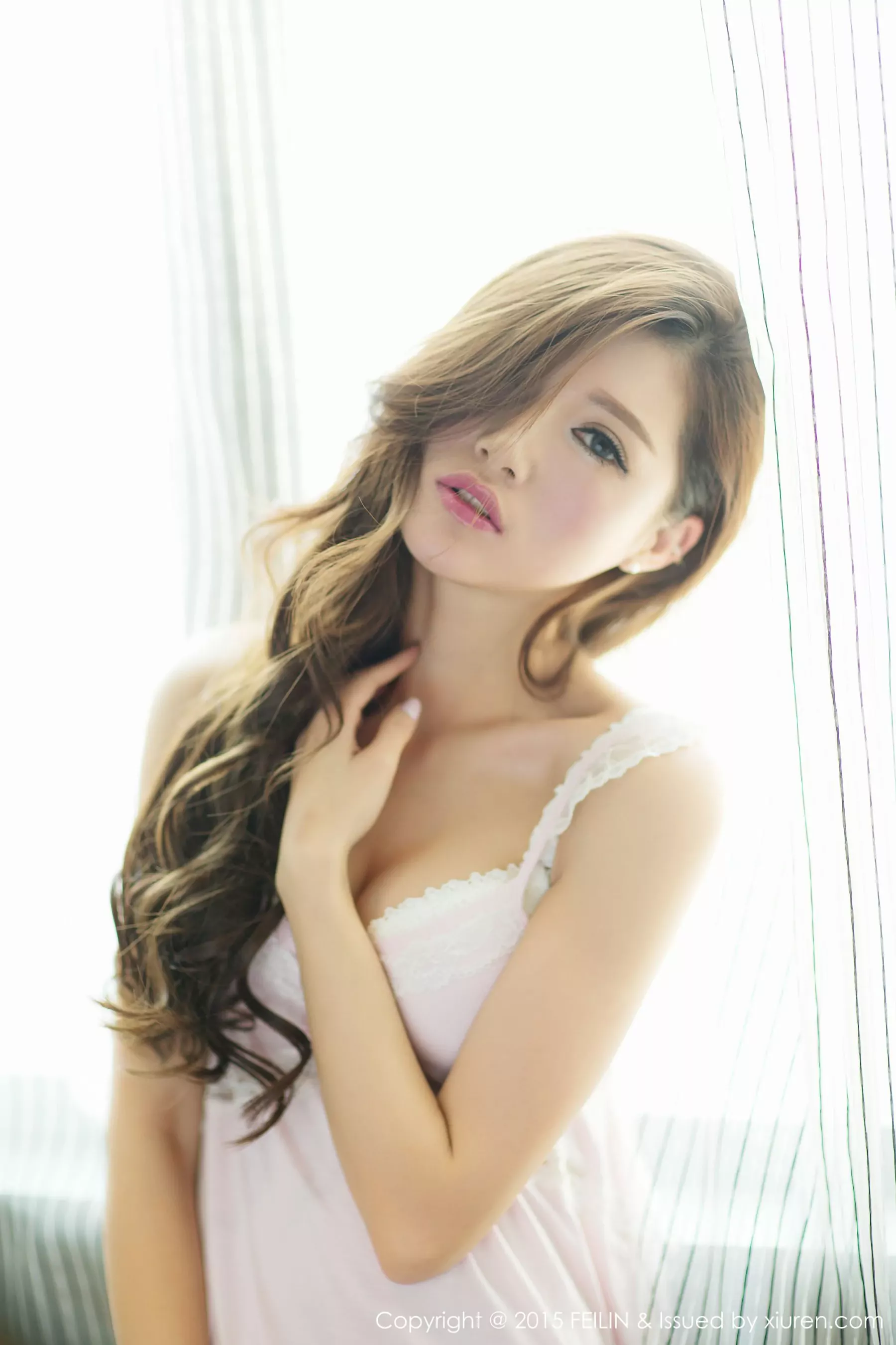 奶茶-Emily &#038;首刊模特 嗲囡囡 Vol.001