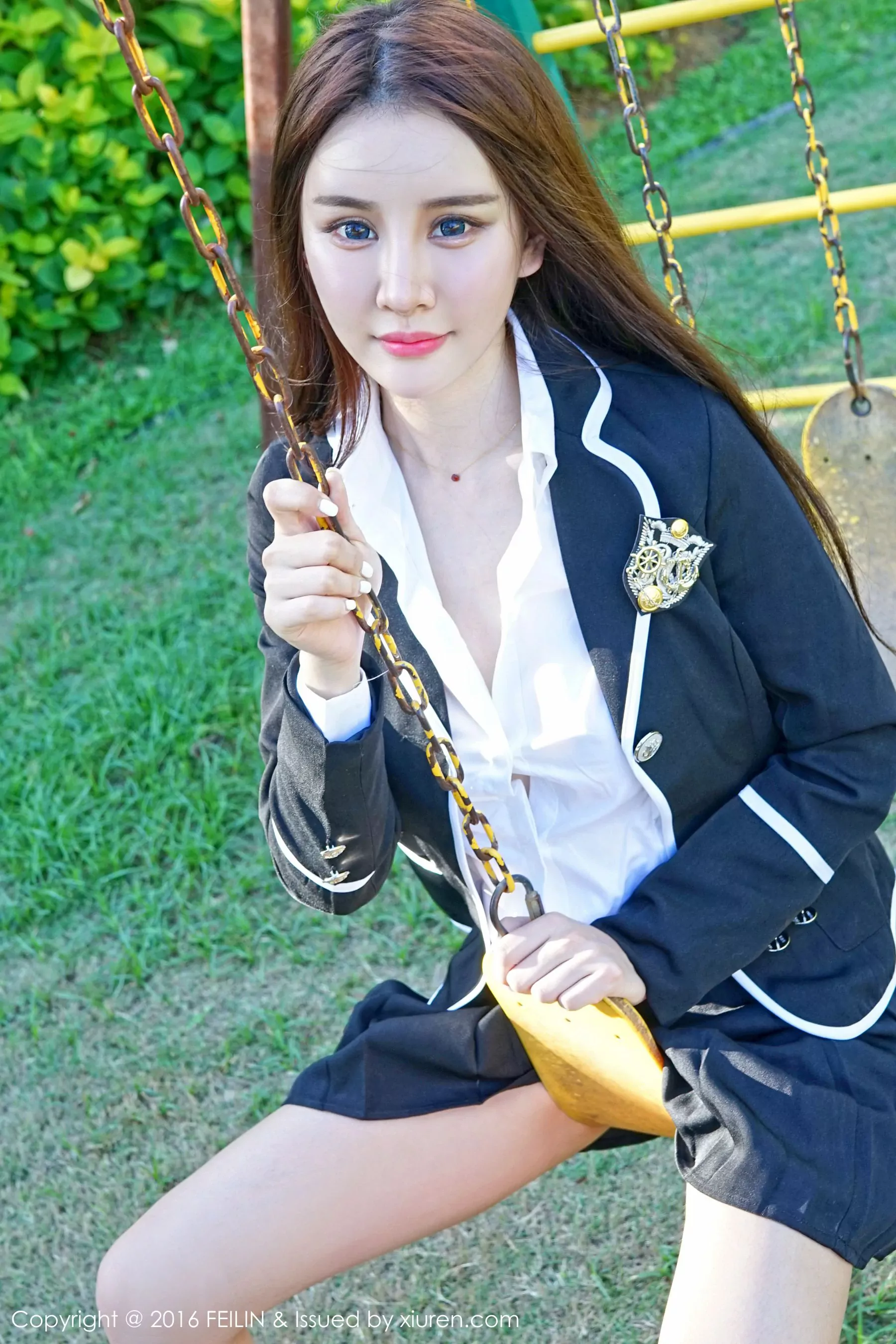 Cheryl青树《薄荷岛旅拍》学生装+比基尼 嗲囡囡 Vol.027