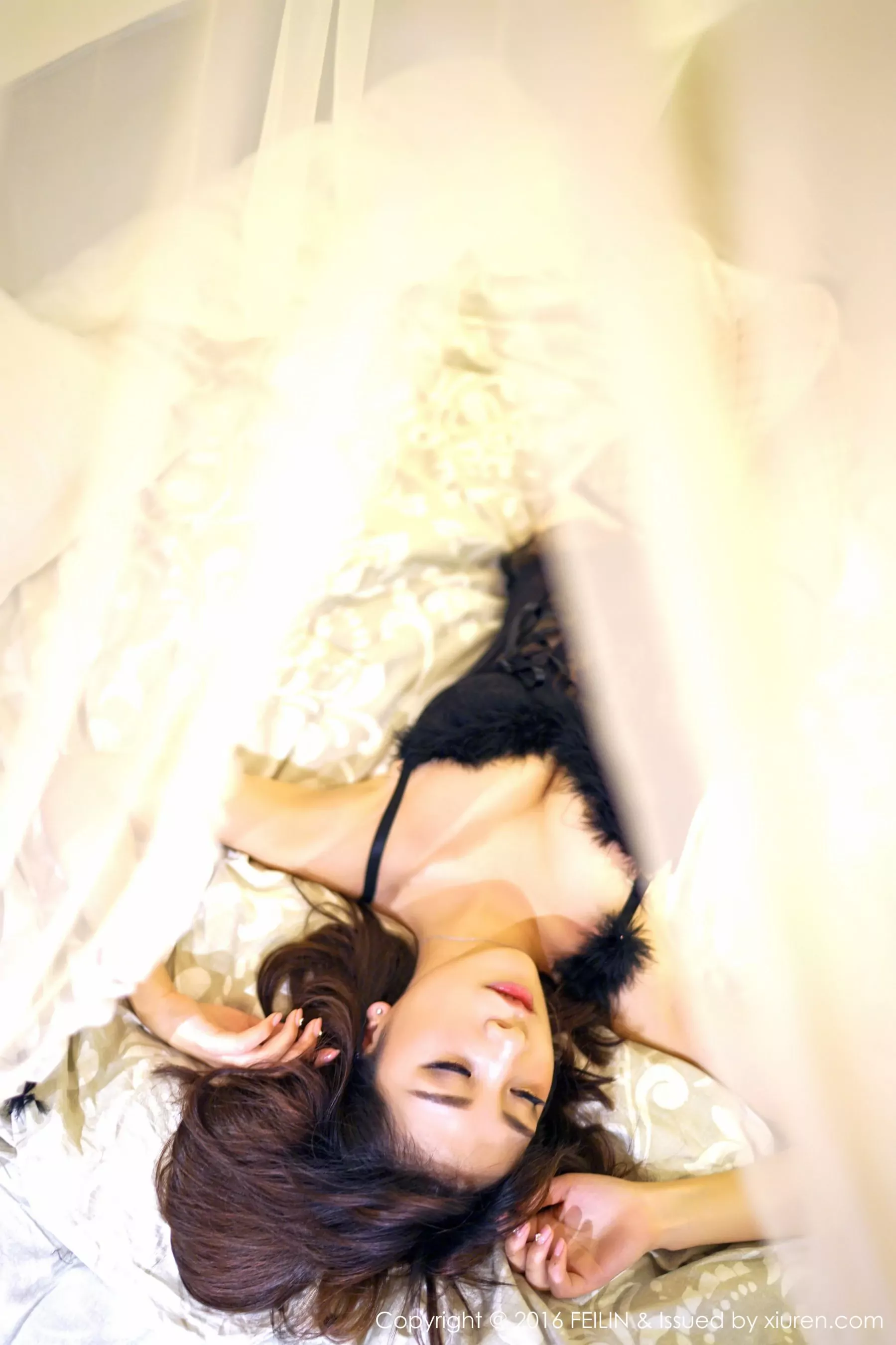 流氓小巫女《3套性感情趣装》 嗲囡囡 Vol.064