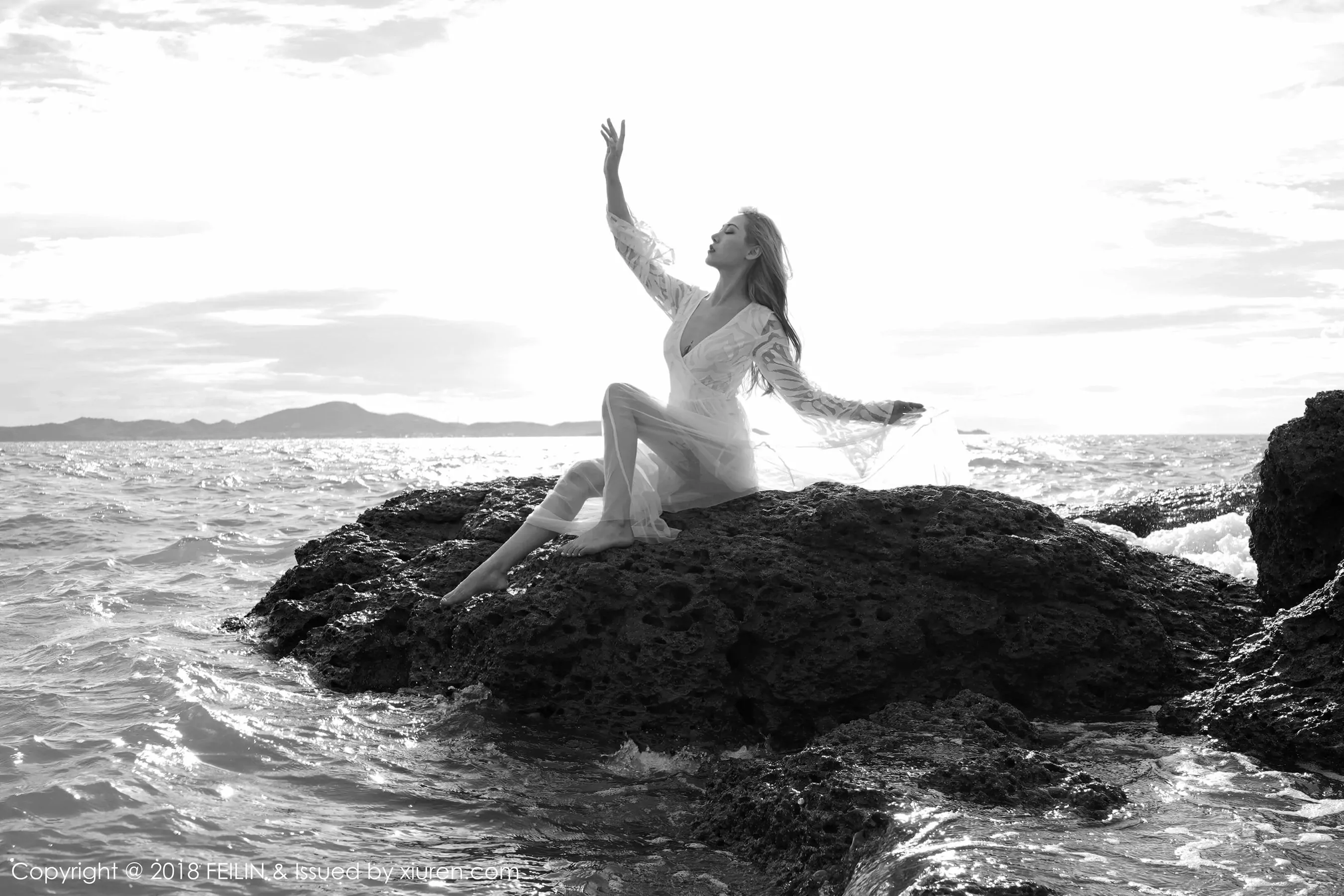 晗大大Via《比基尼湿身》 嗲囡囡 VOL.136