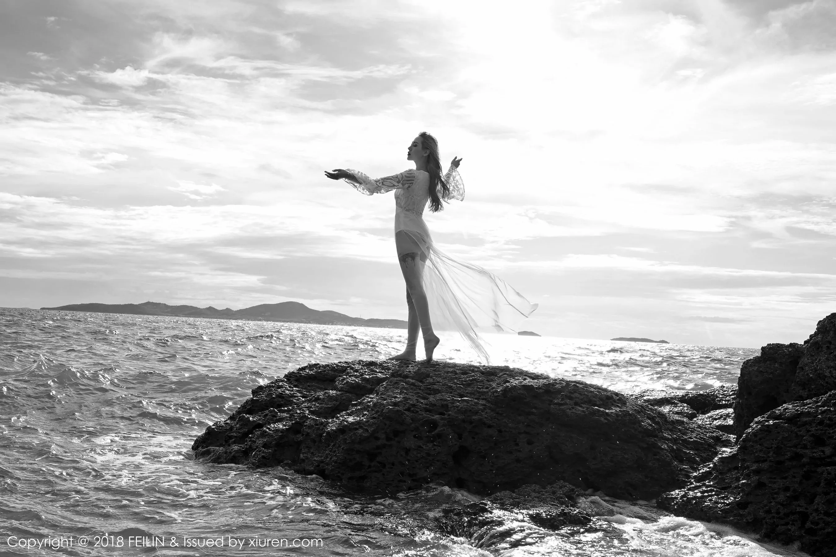 晗大大Via《比基尼湿身》 嗲囡囡 VOL.136