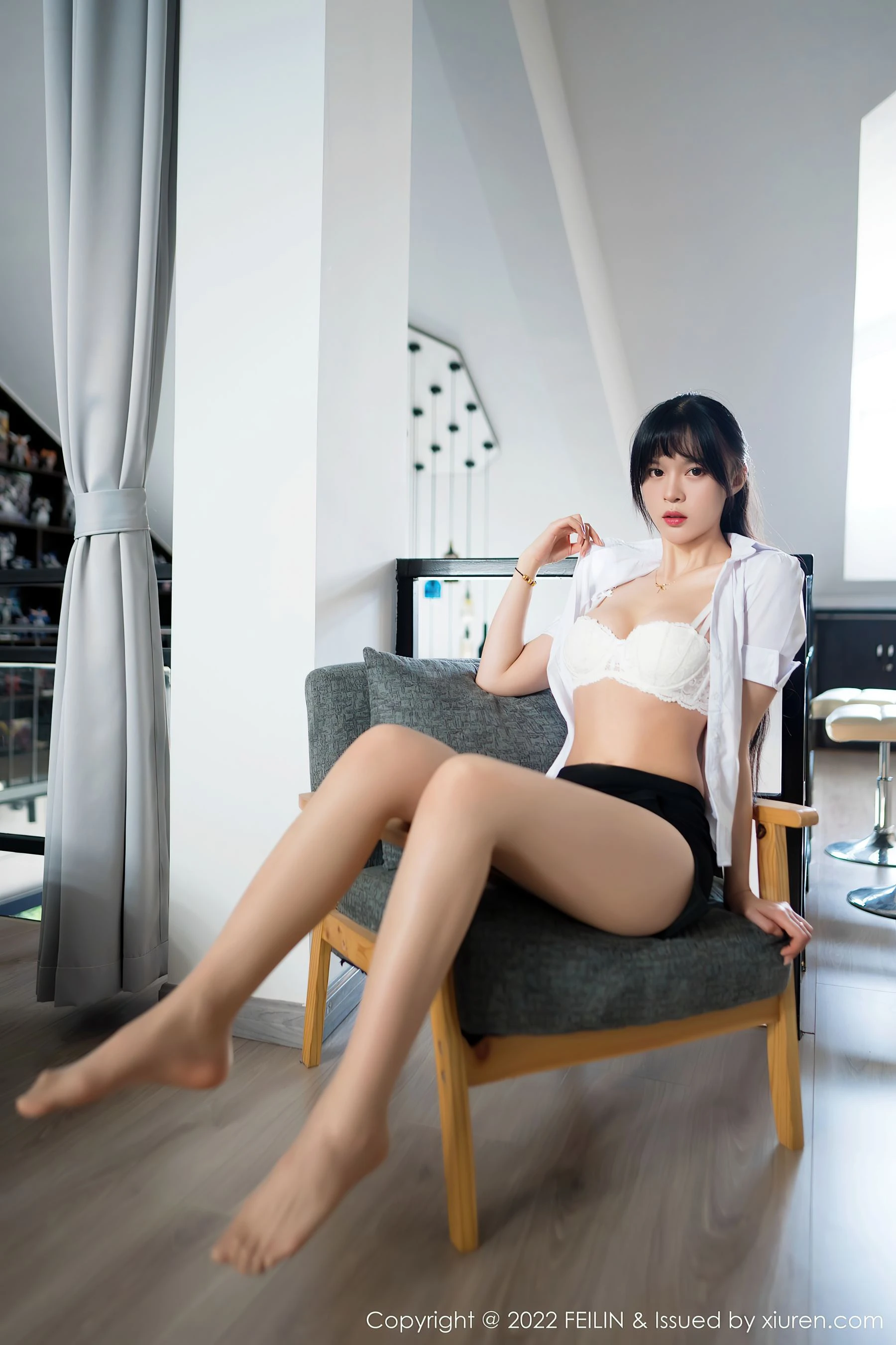 嗲囡囡 VOL.440 桃香子 美臀丝袜