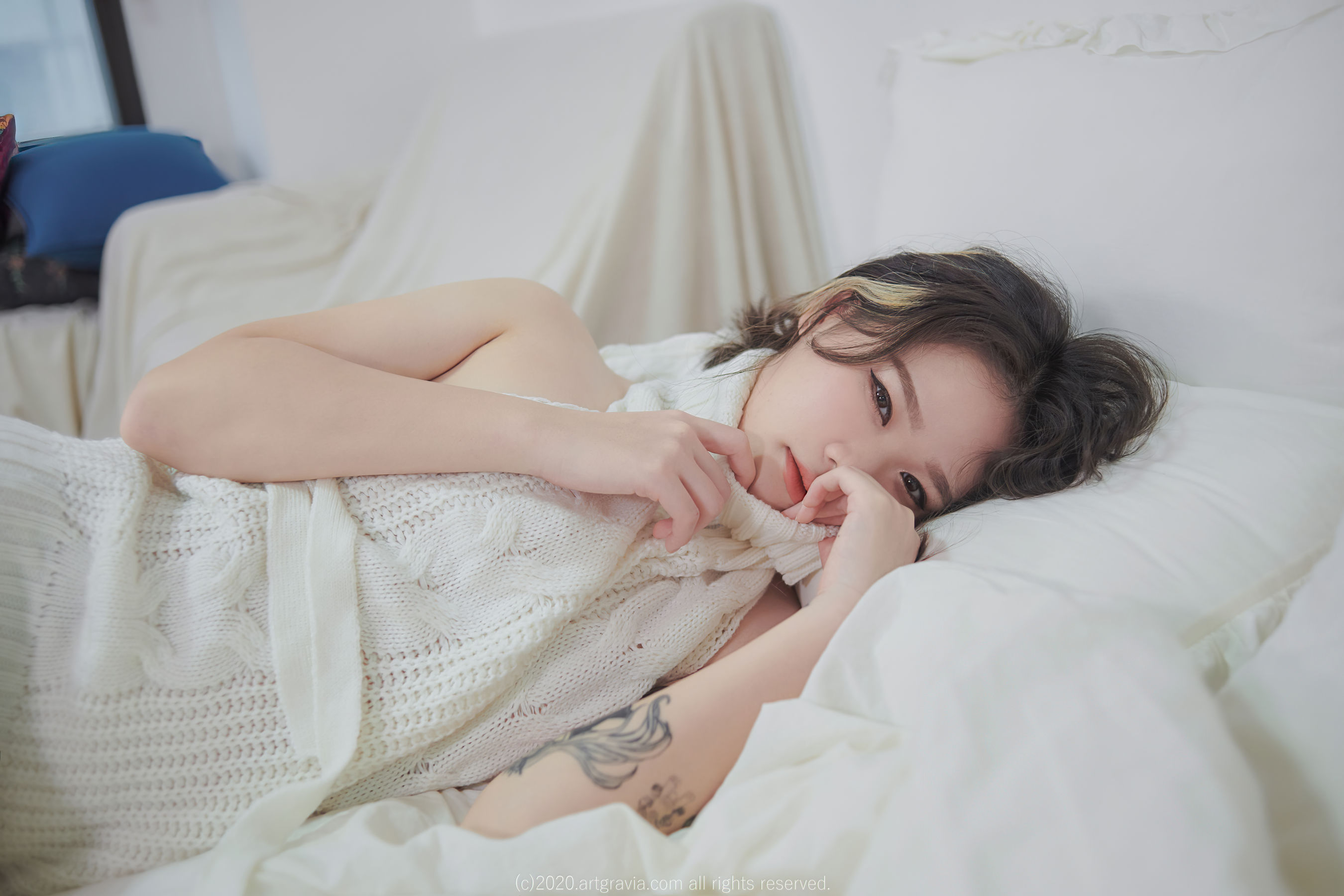 [ARTGRAVIA] VOL.212 Sira 私房写真套图 [50P]