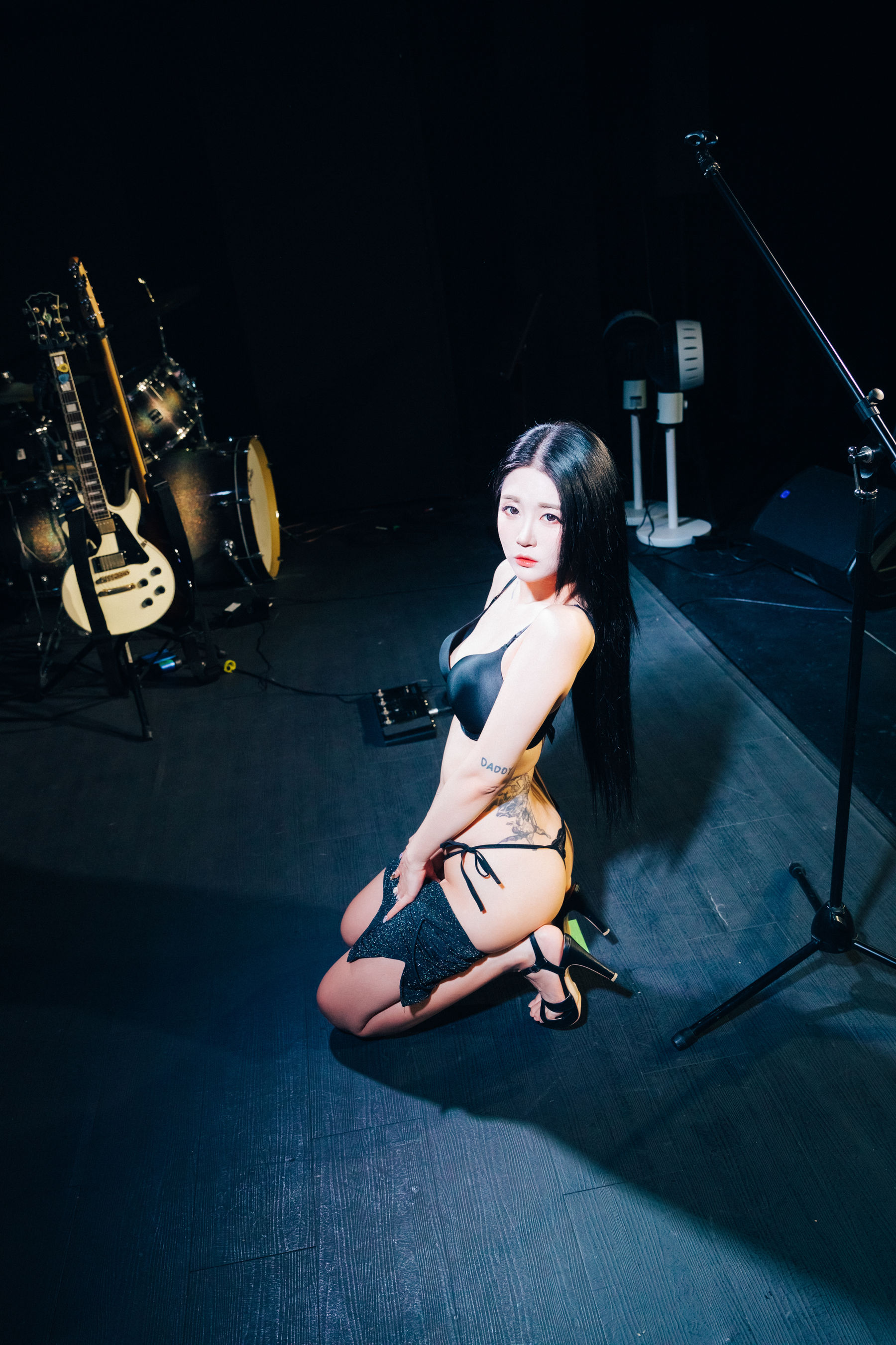 [LOOZY] Bomi – Covert stage [115P]