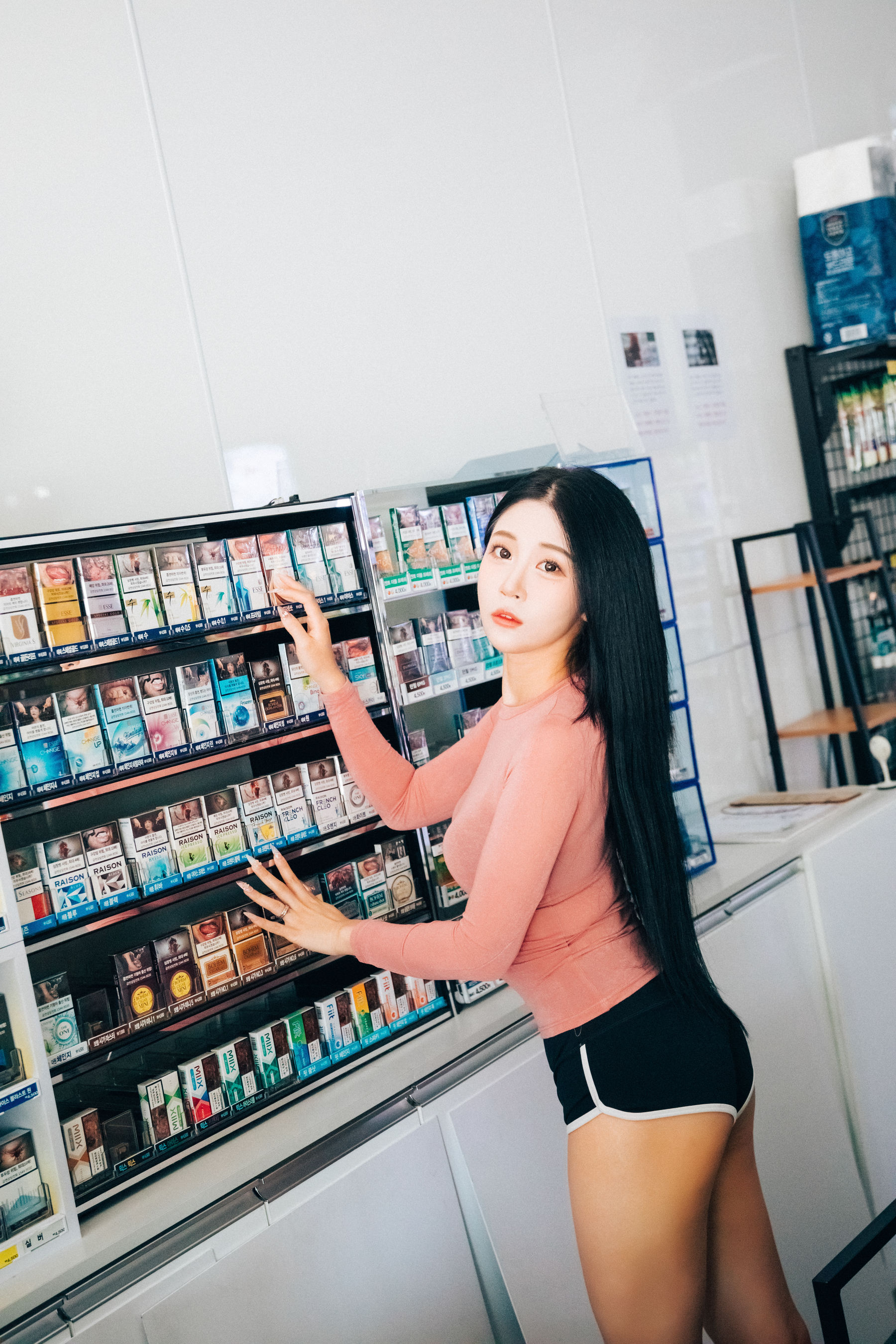 [LOOZY] Bomi – Part timer [124P]