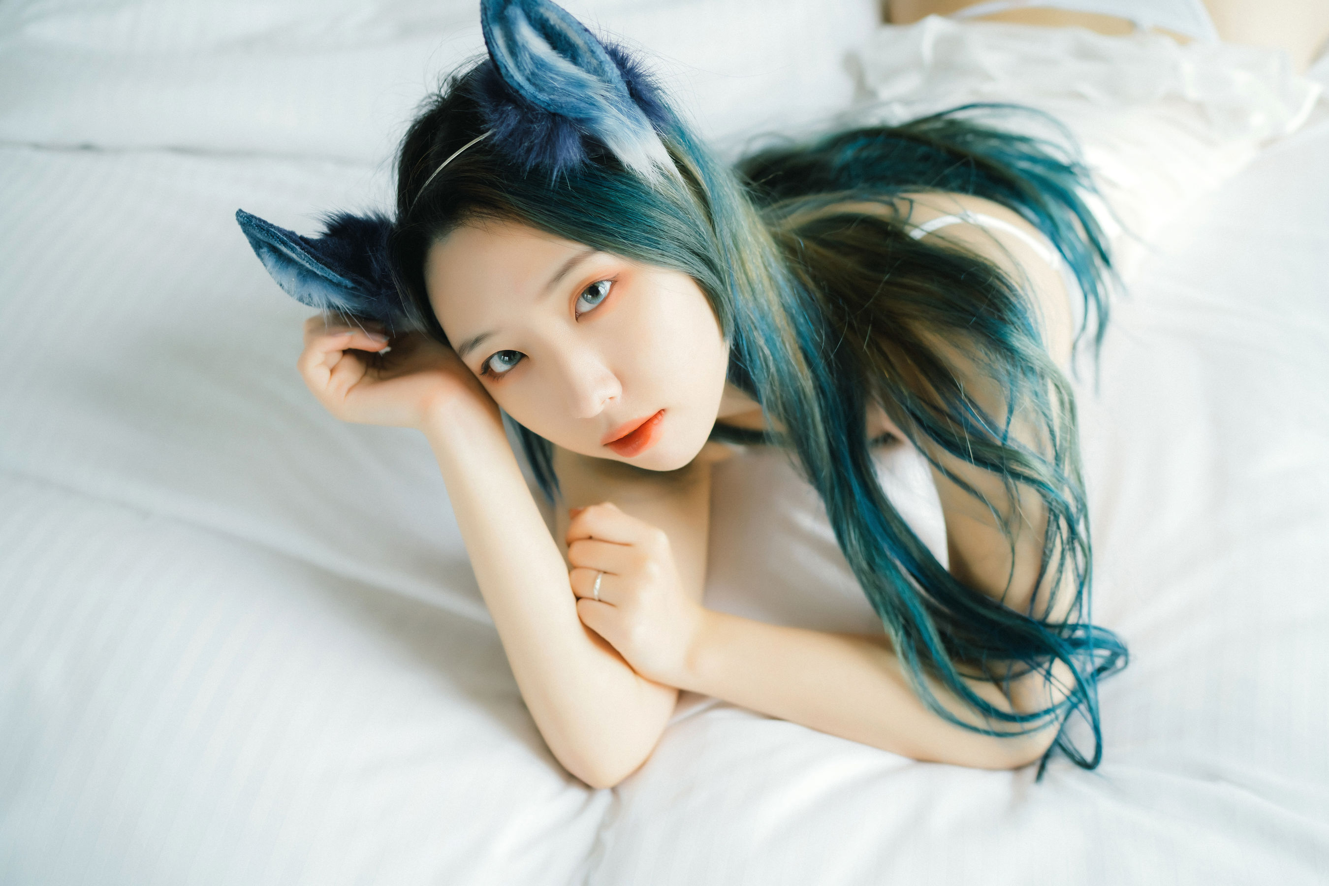 [Moon Night Snap] – Dame Happy Day Vol.1 [33P]