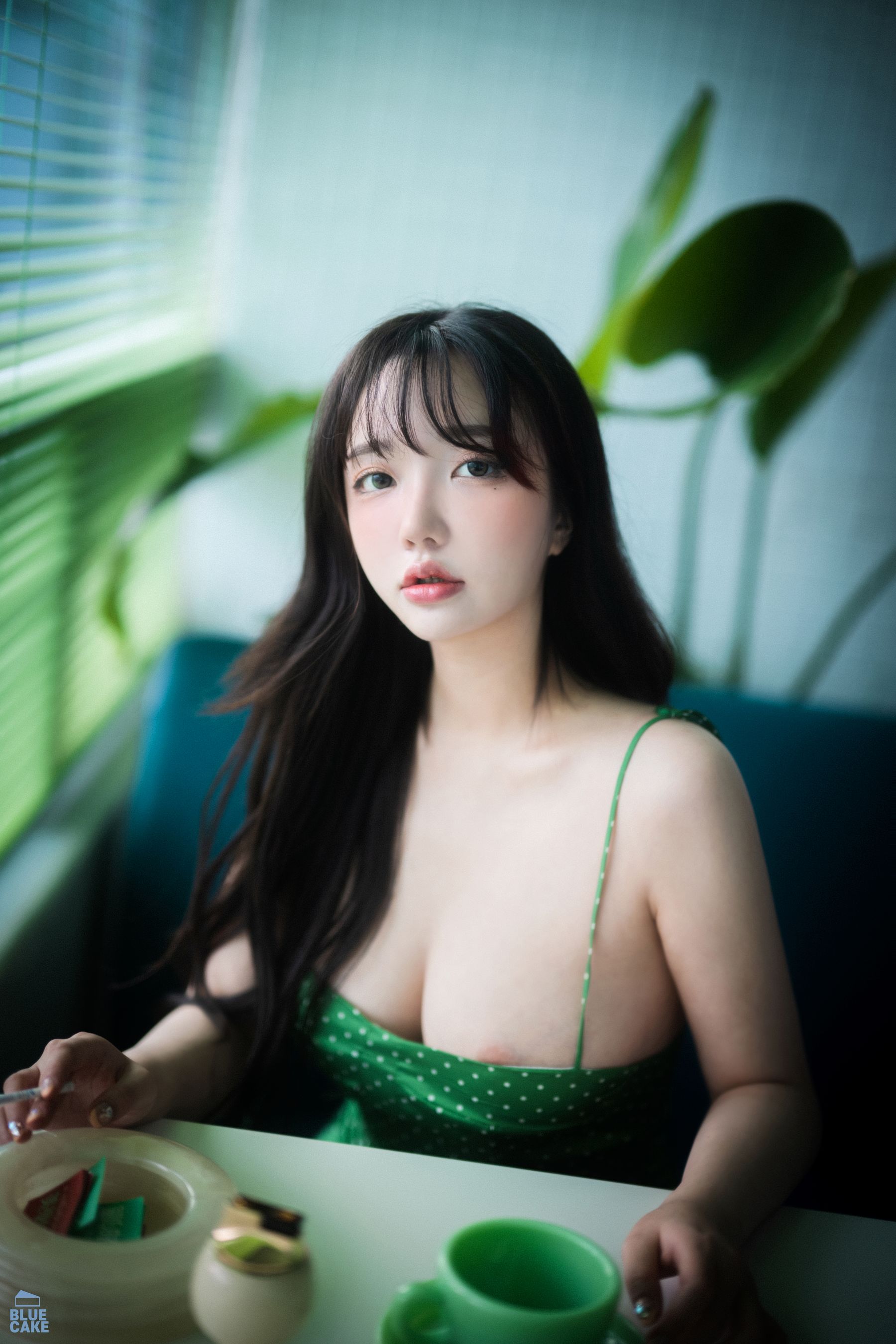 [BLUECAKE] YeEun – Nothing WHITE [65P]