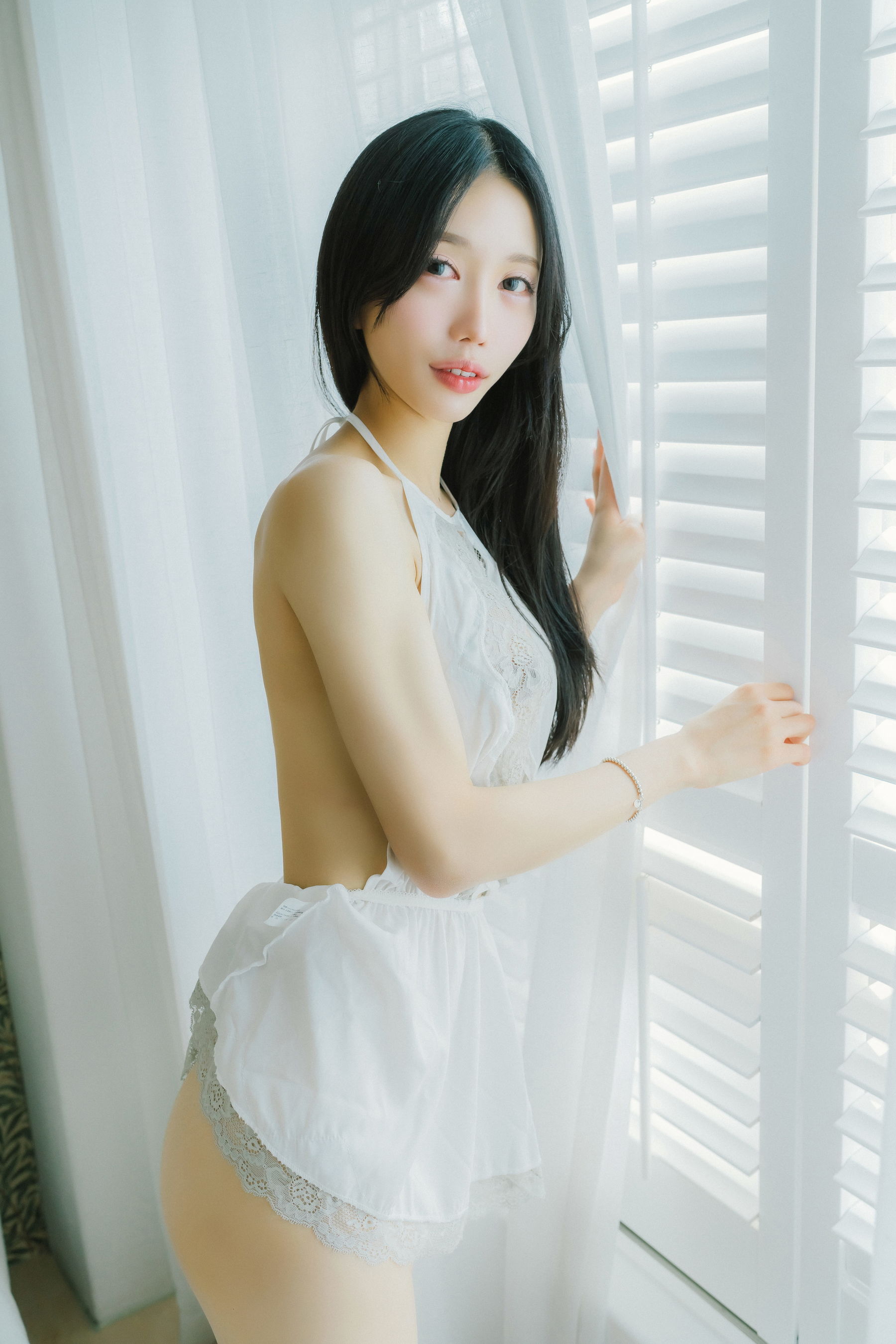 [Moon Night Snap] – Cheari Gaze Vol.2 [27P]