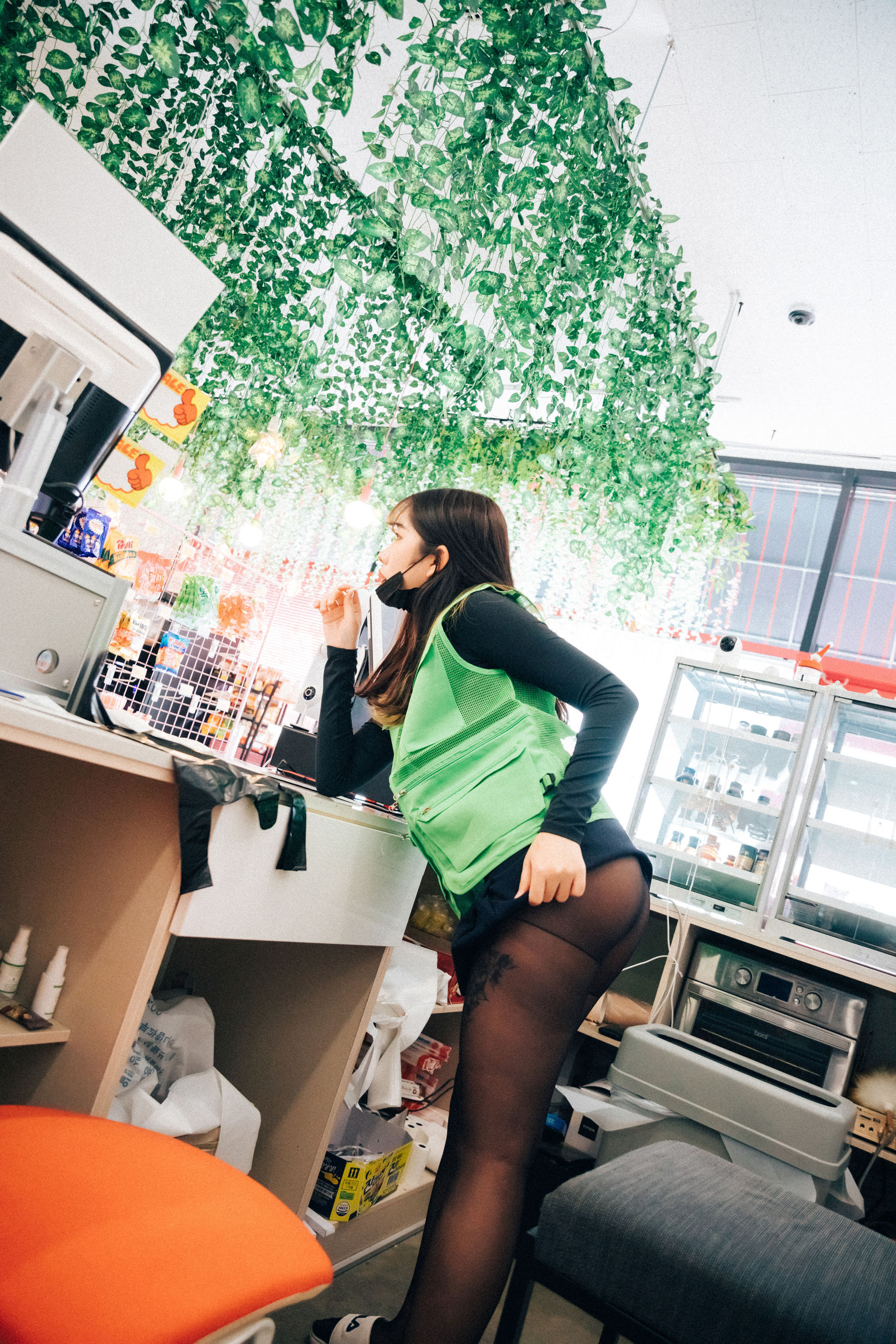 [LOOZY] Sonson – First Nipple Alba [97P]