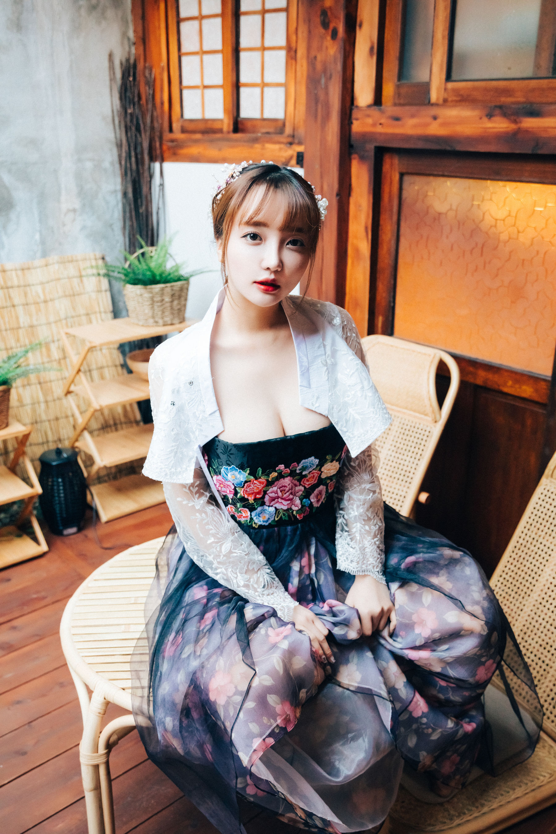 [LOOZY] Yeeun – Gisheng [71P]