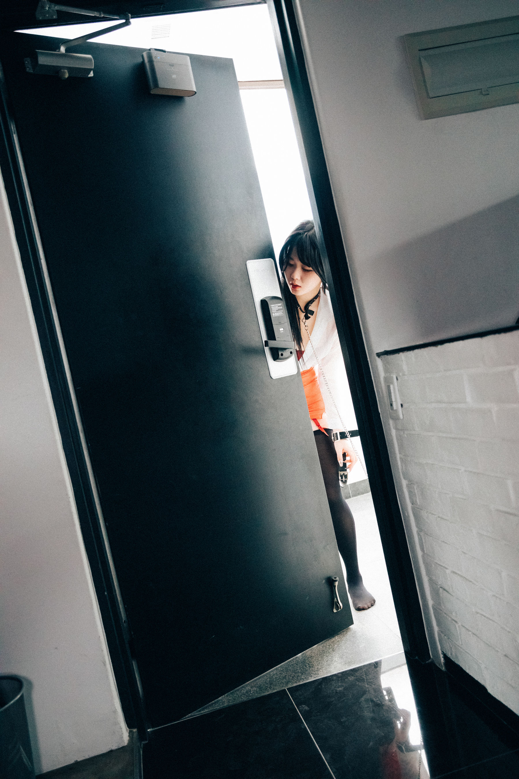 [LOOZY] Zia – Office slave [199P]