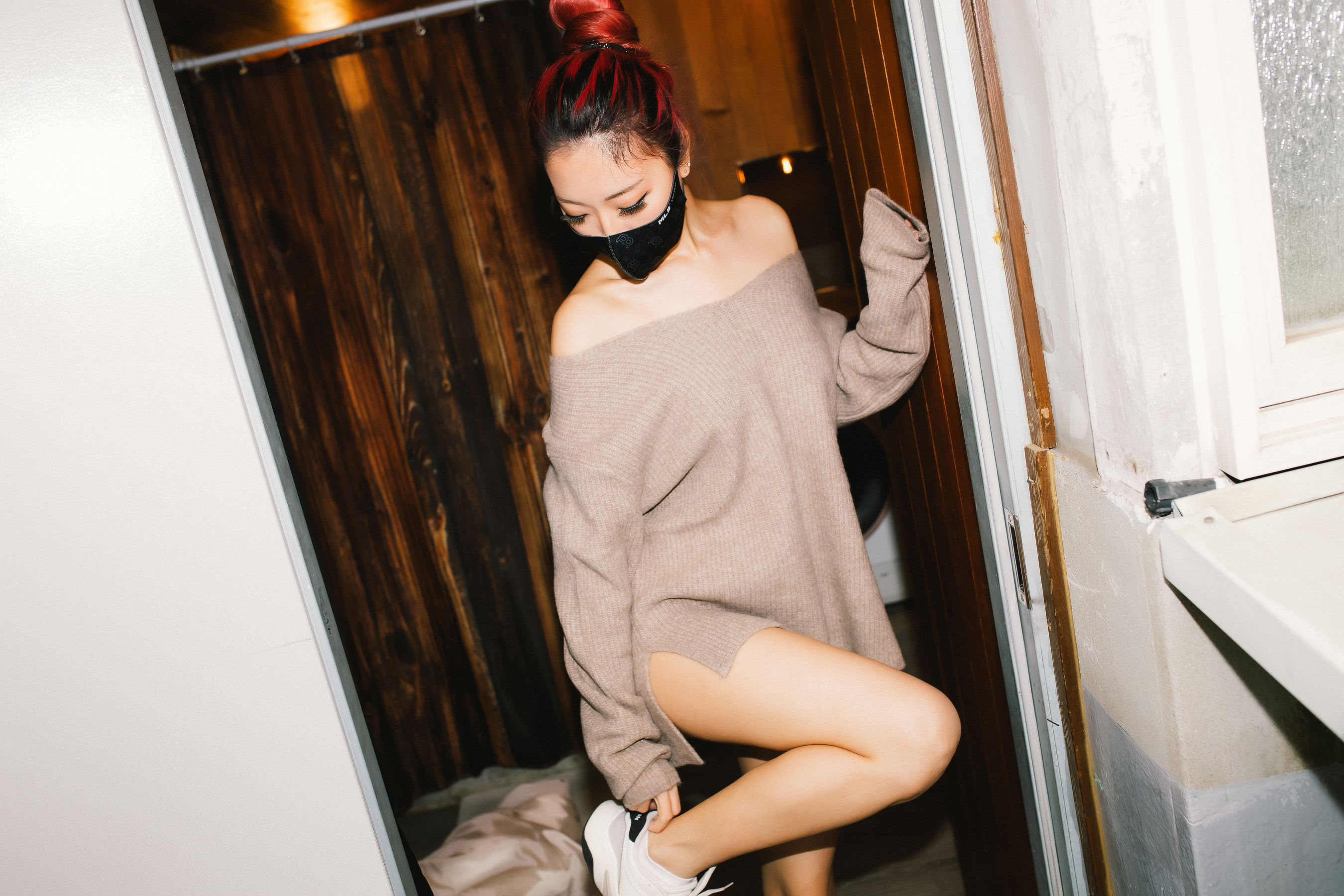 [Moon Night Snap] – Mona My sister next door Vol.1 [18P]