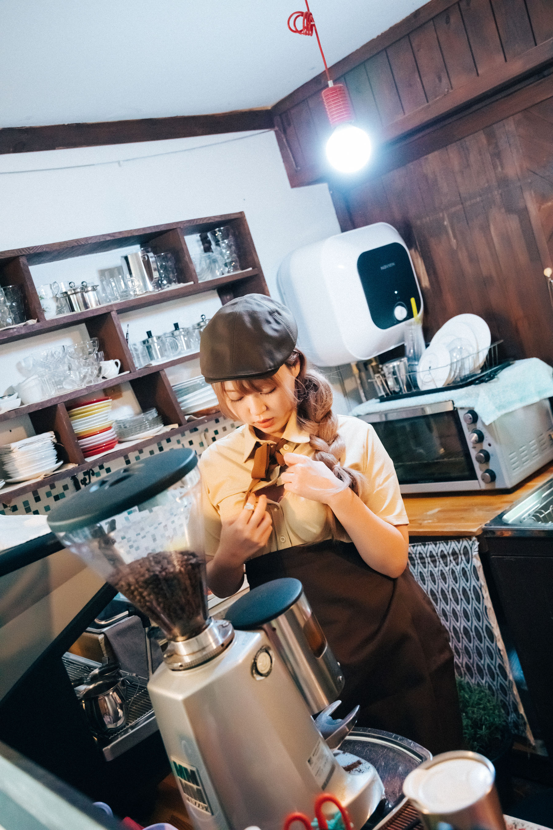 [LOOZY] Mozzi – Cafe Mozzi [72P]