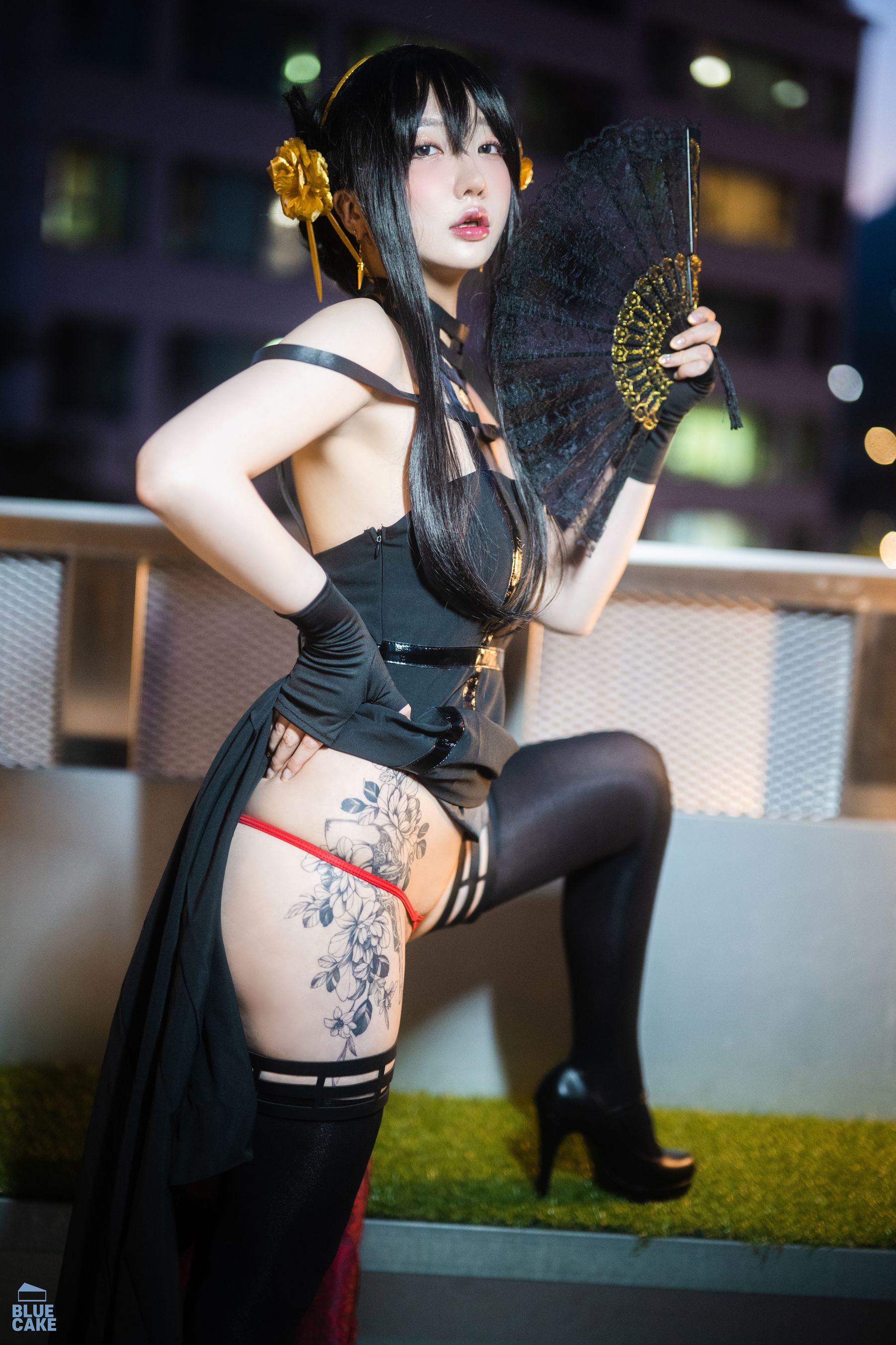 [BLUECAKE] YeEun – Black Rose [81P]