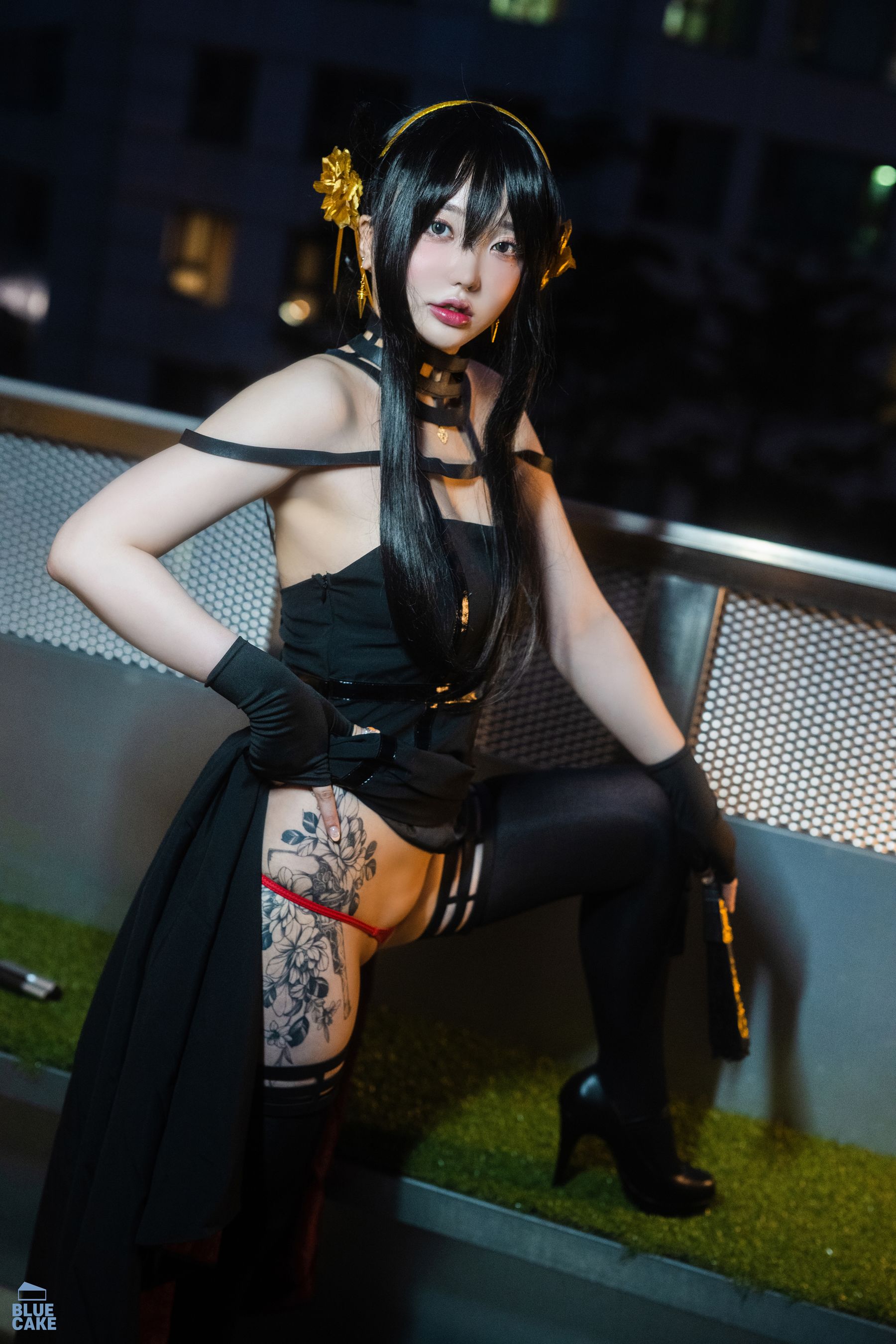 [BLUECAKE] YeEun – Black Rose [81P]