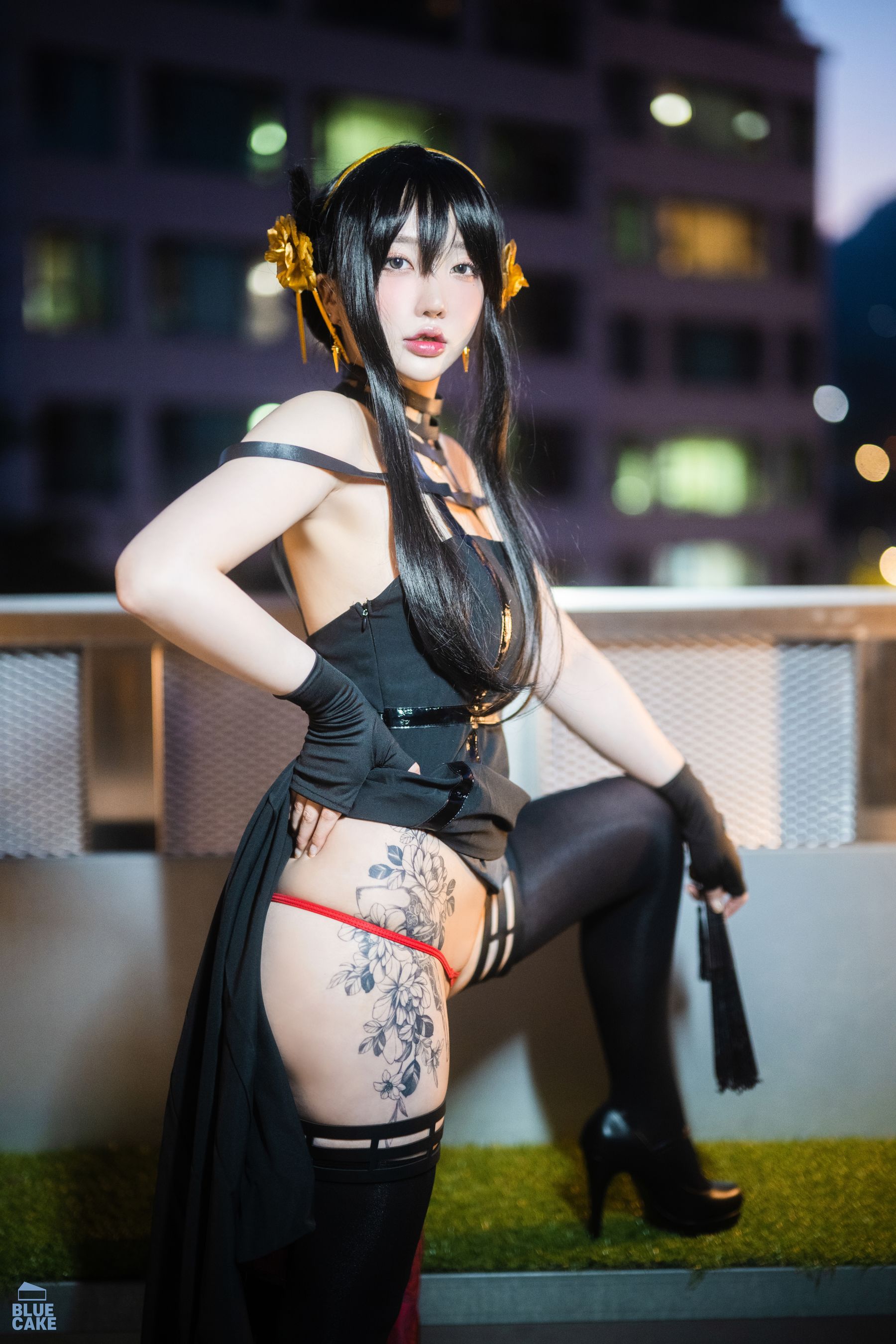 [BLUECAKE] YeEun – Black Rose [81P]