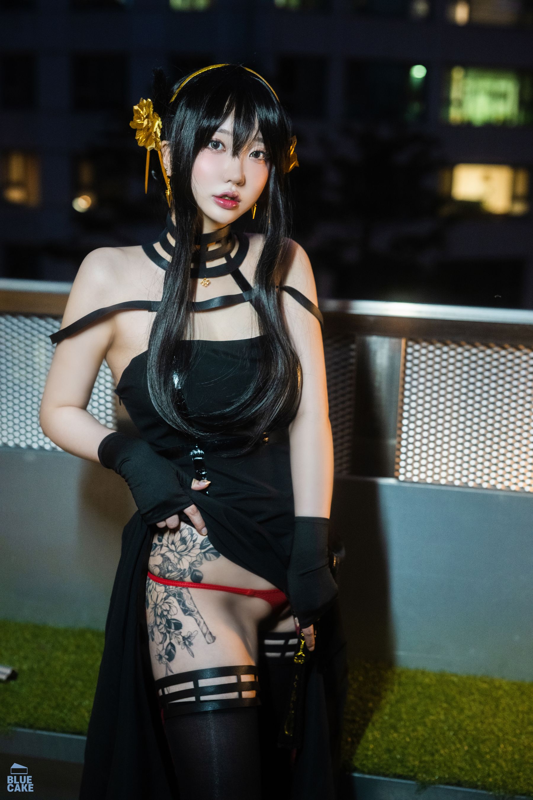 [BLUECAKE] YeEun – Black Rose [81P]