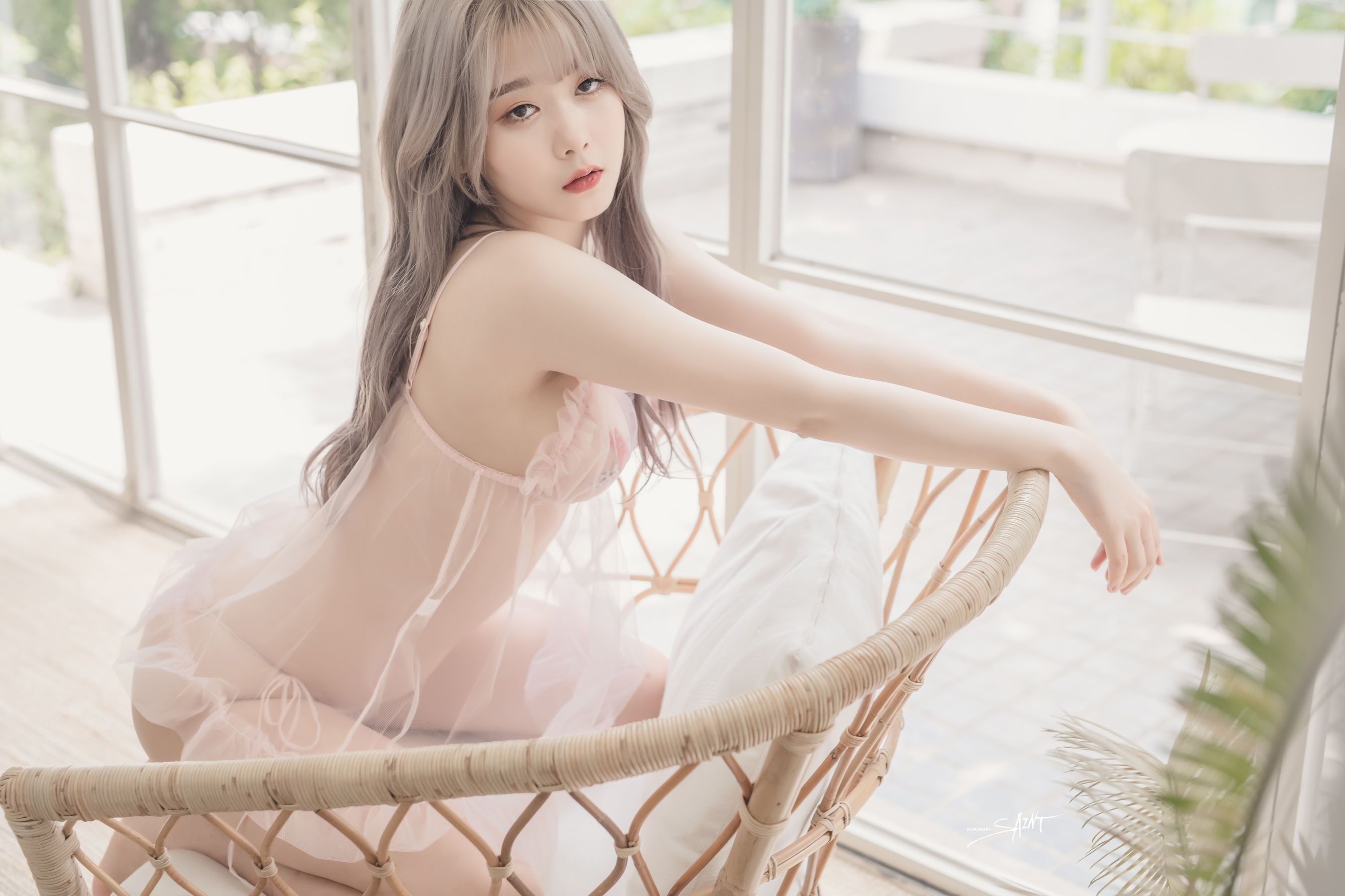 [saintphotolife] Zia – Vol.01 Hyacinth [75P]