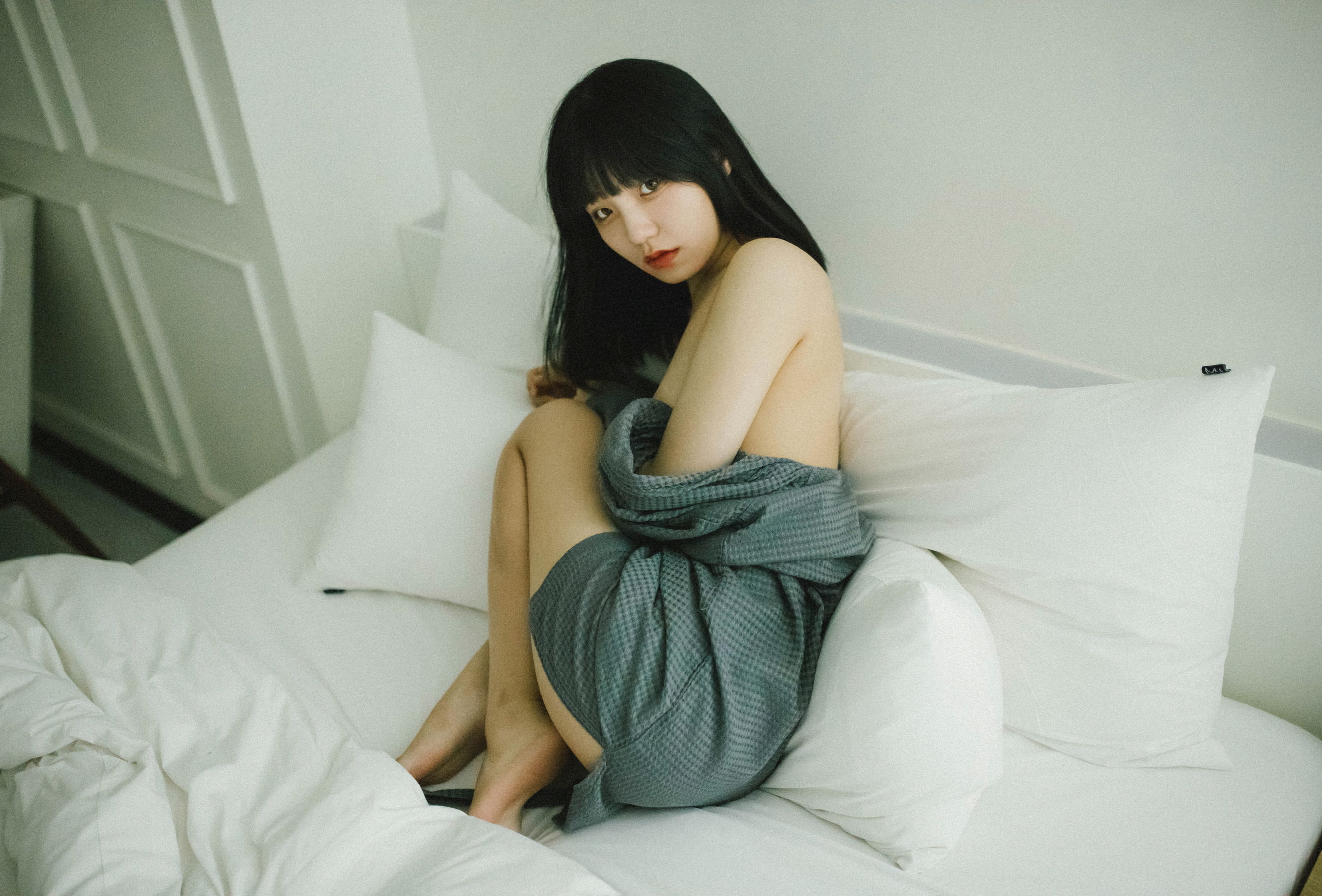 [Moon Night Snap] – JENNY《The First》 [140P]