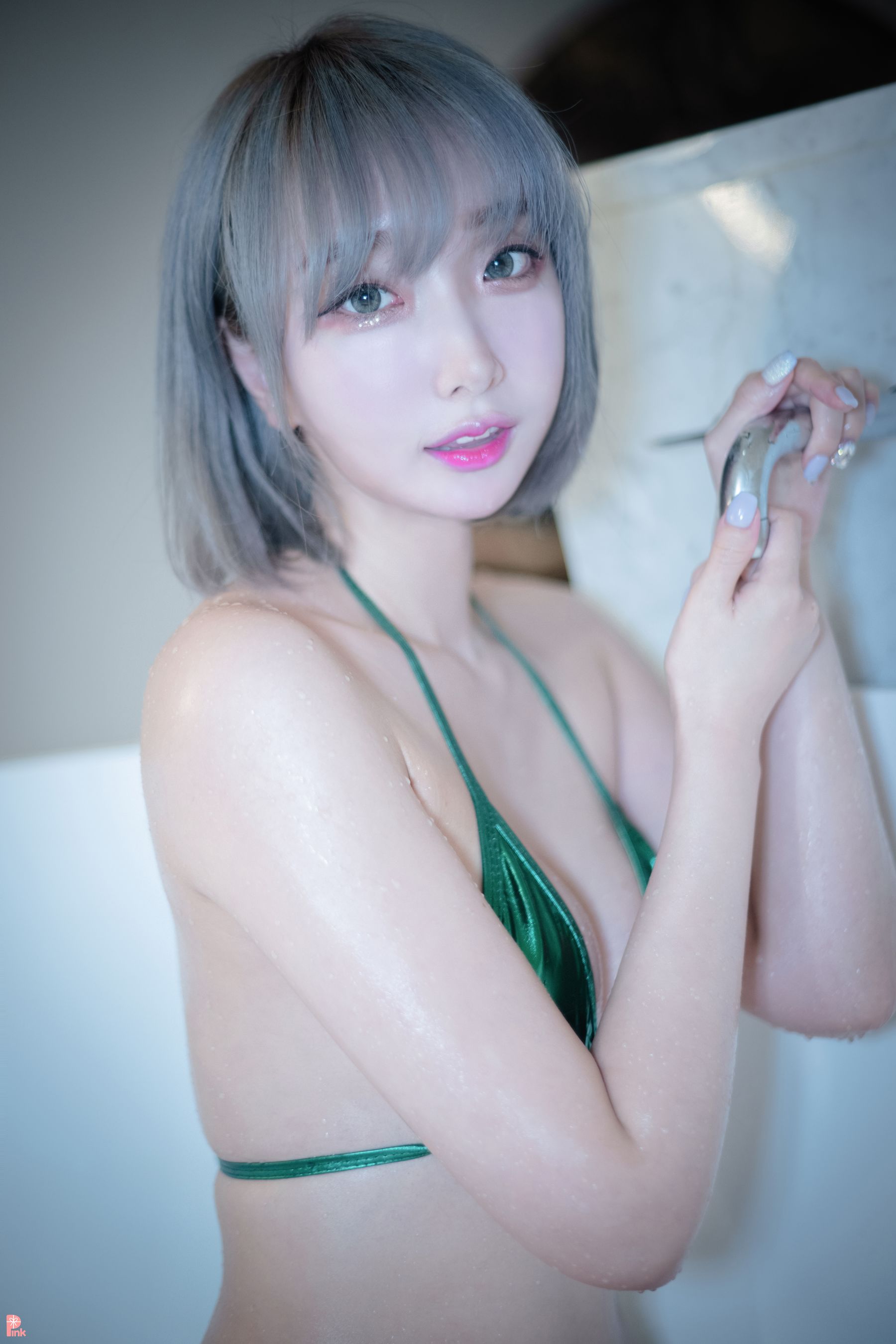 PINK RIBBON Dayeon – E-bIKINI Green [67P]