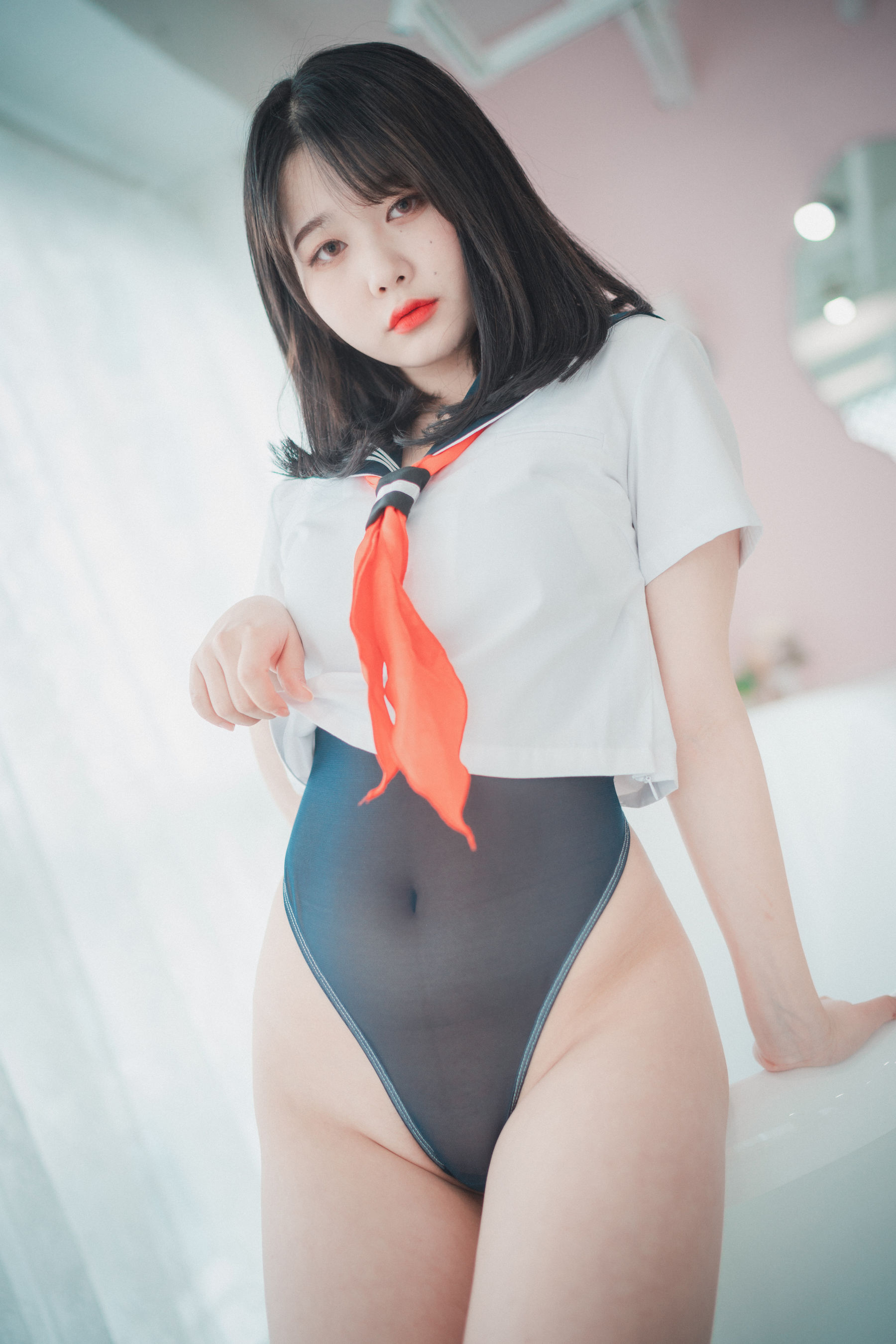[DJAWA] Zia – Swimming Lessons 写真套图 [47P]