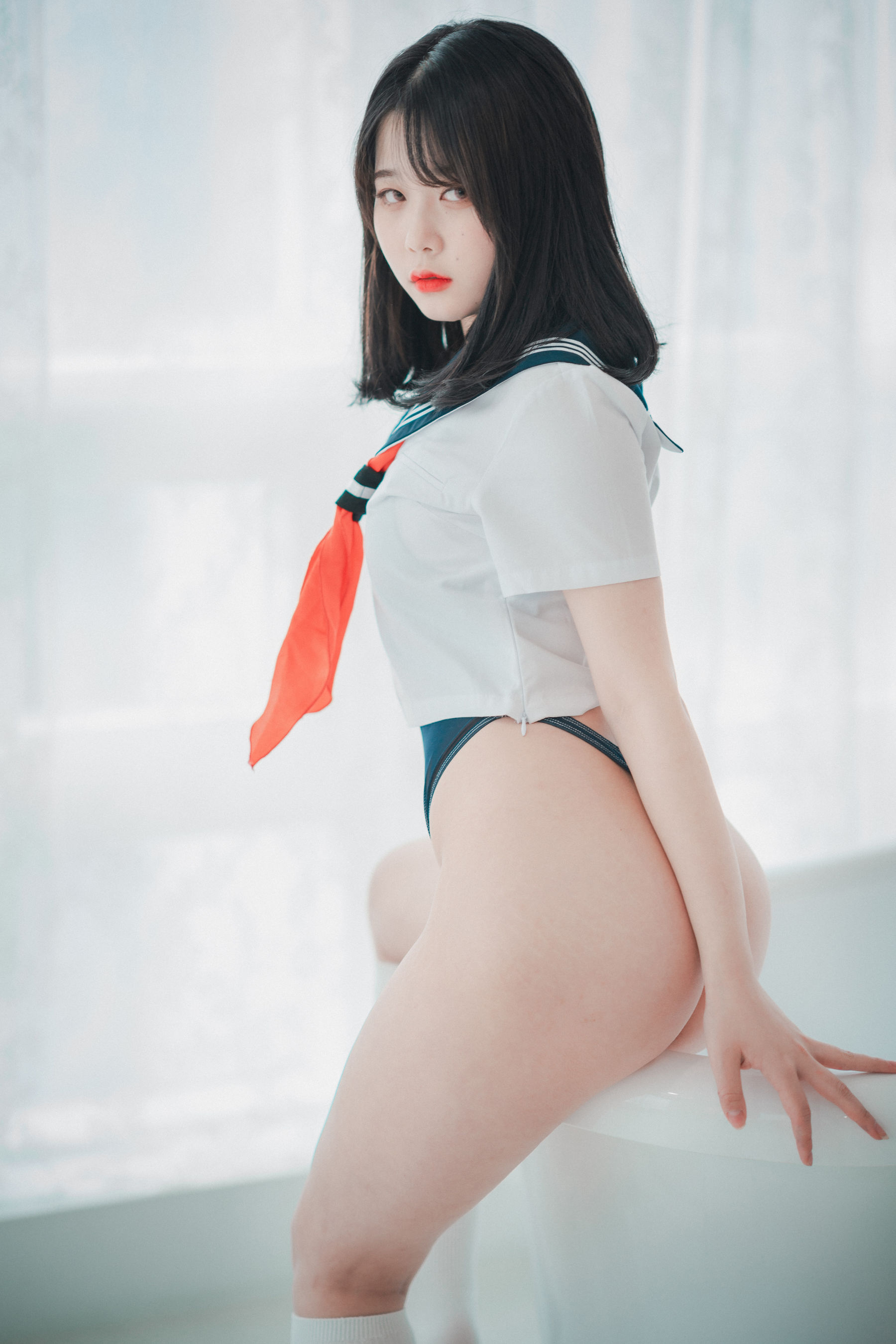 [DJAWA] Zia – Swimming Lessons 写真套图 [47P]