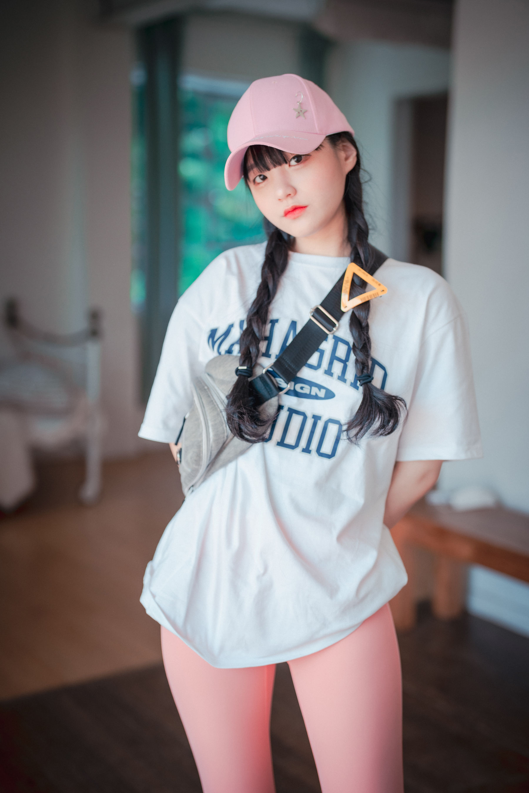 [DJAWA] Jenny – Loose and Tight Pink [159P]