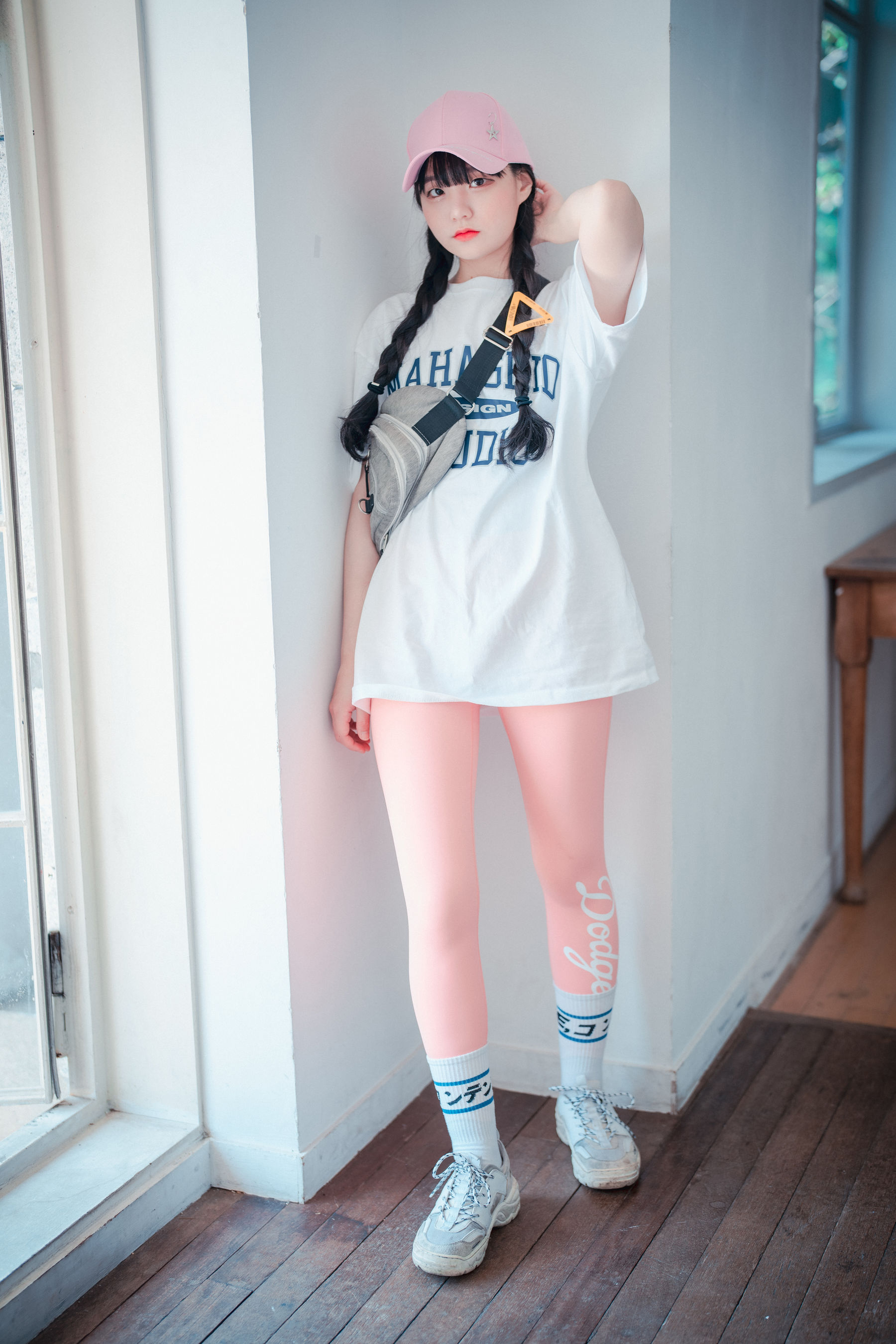 [DJAWA] Jenny – Loose and Tight Pink [159P]