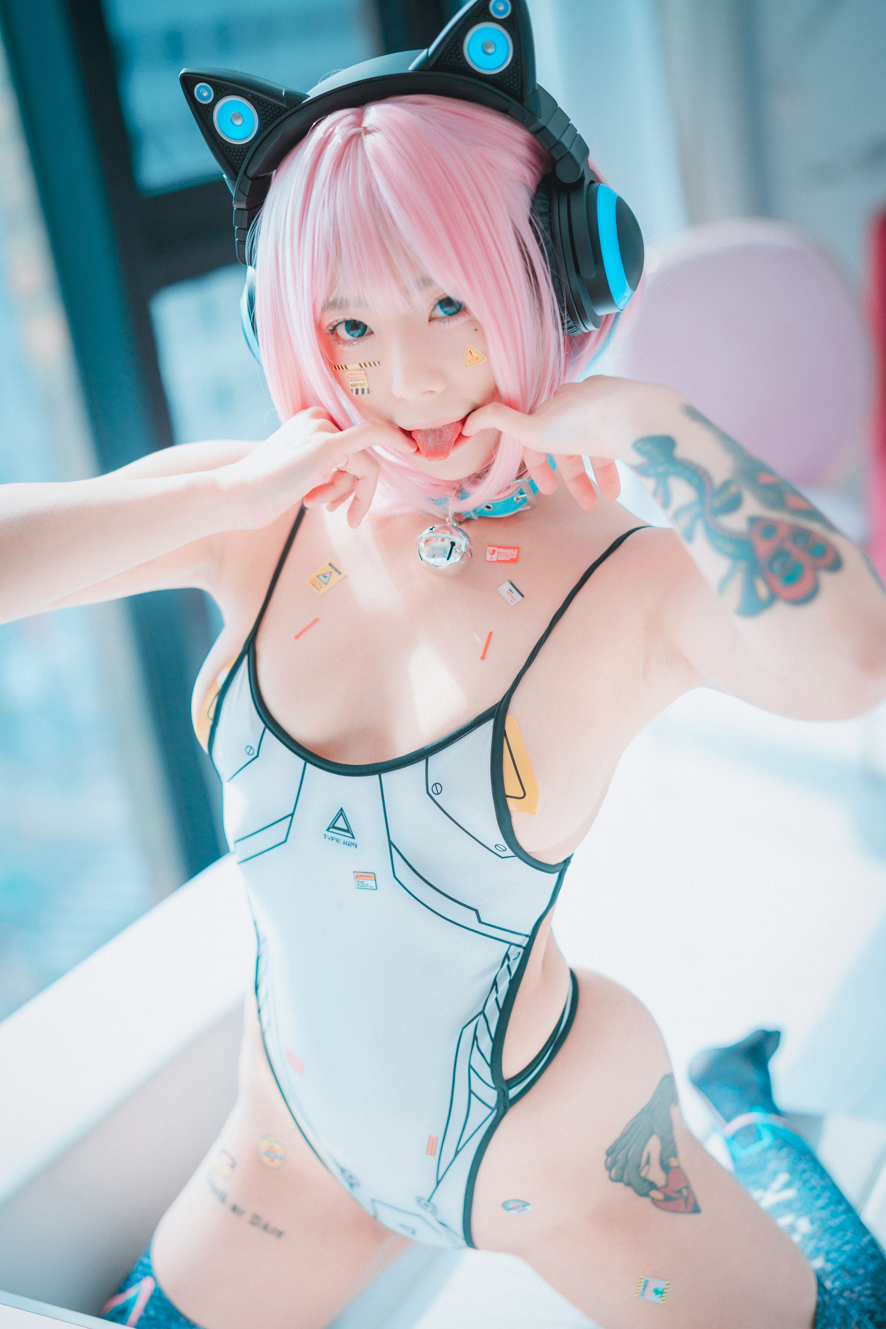 [DJAWA] Maruemon – Caution Girl × Athletic Girl [57P]