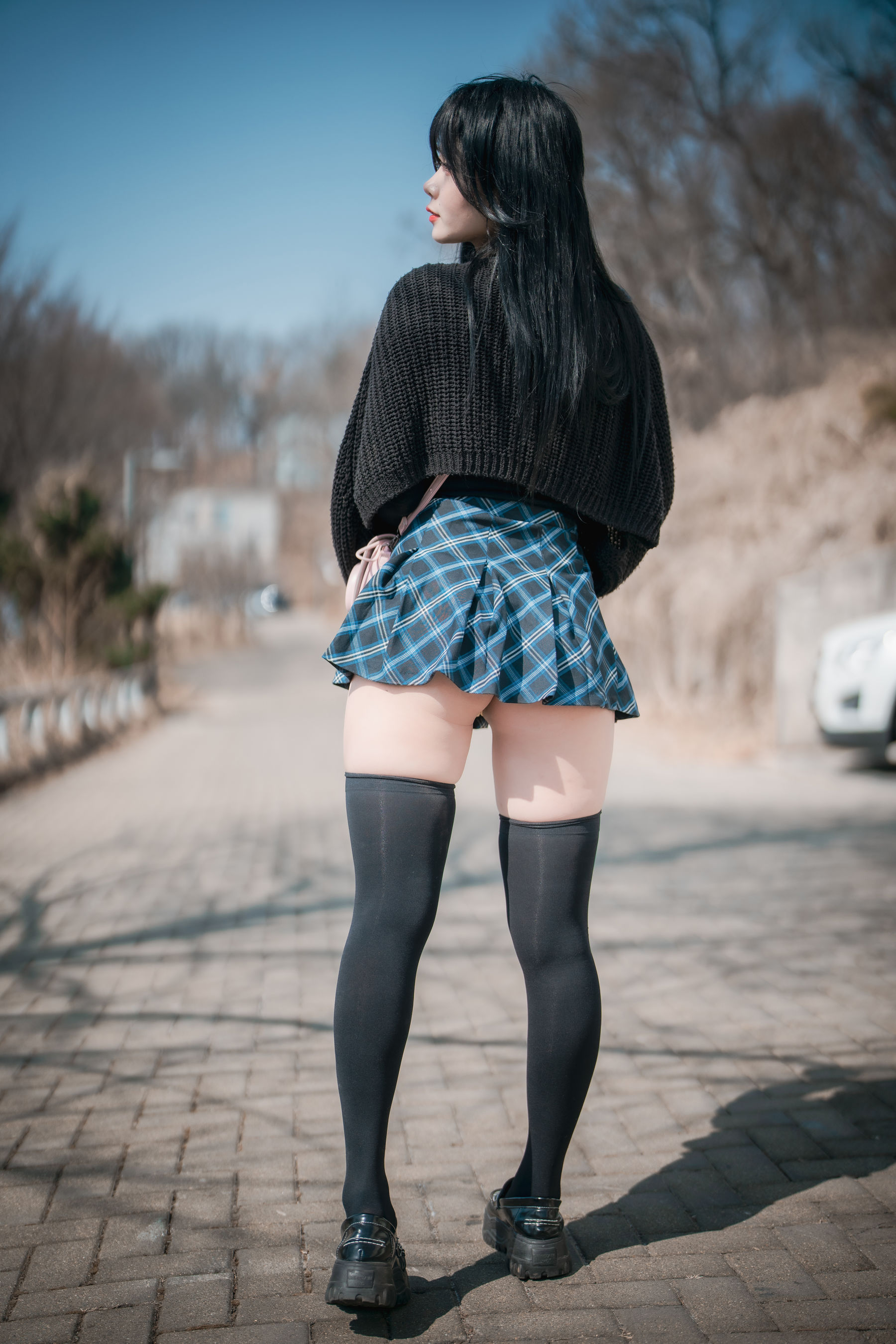 [DJAWA] Zia – Early Spring Walk in March [141P]