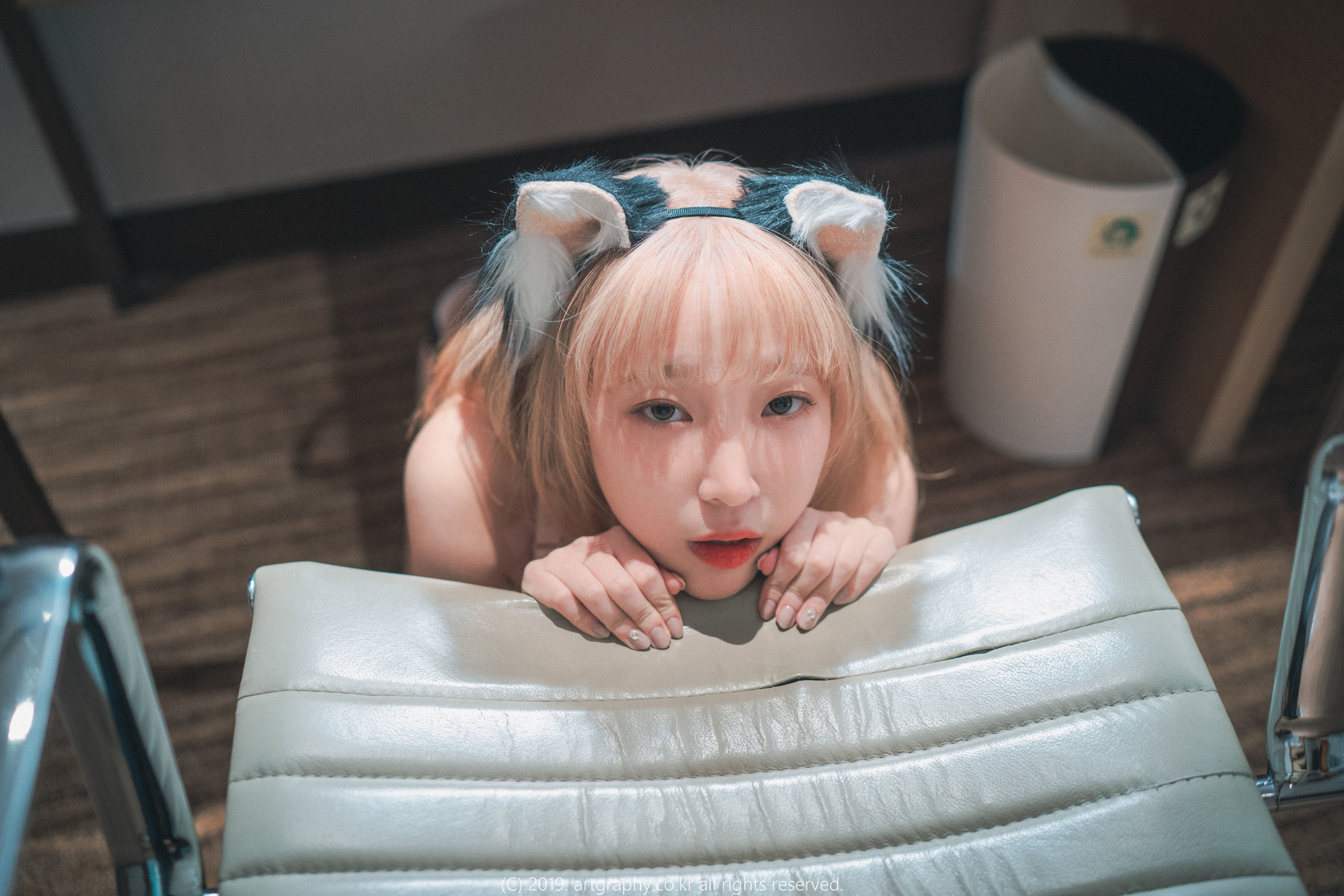 [ARTGRAVIA] VOL.056 姜仁卿 – 蕾丝内衣+吊带小背心 [53P]