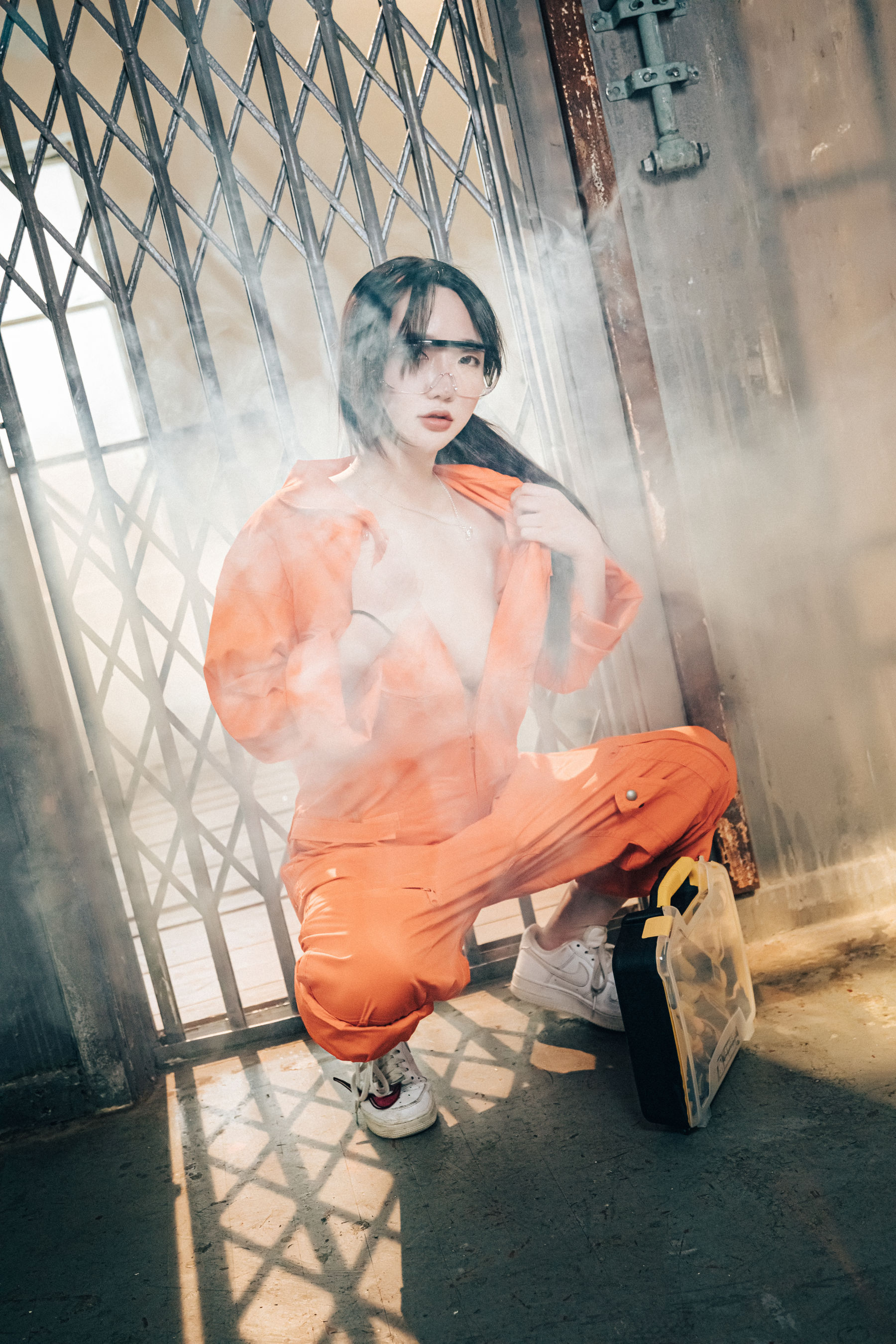 [LOOZY] Yeeun – Where Are My Tools [81P]