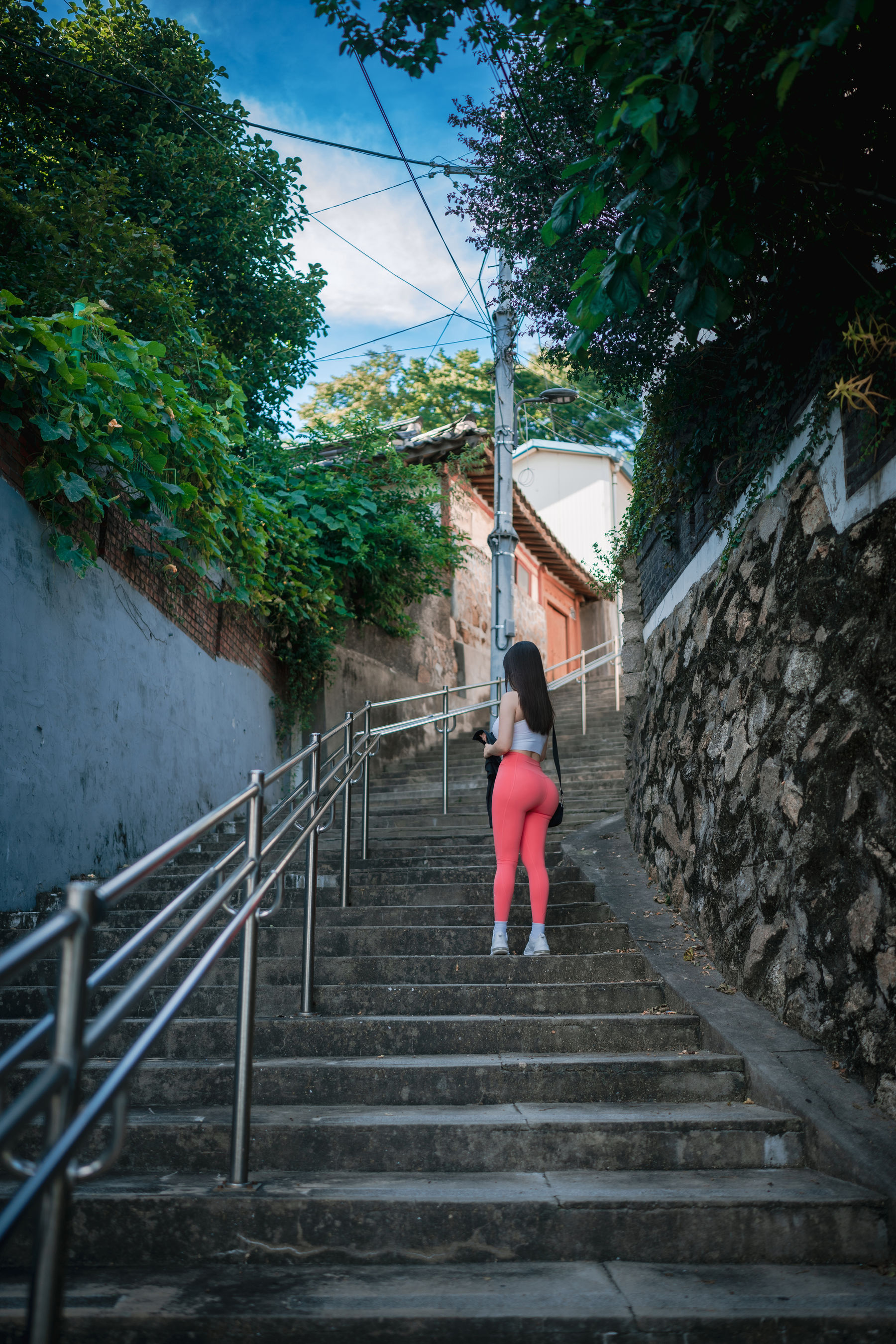 [DJAWA] ZziZzi – Naughty Trekking 2nd Course [105P]