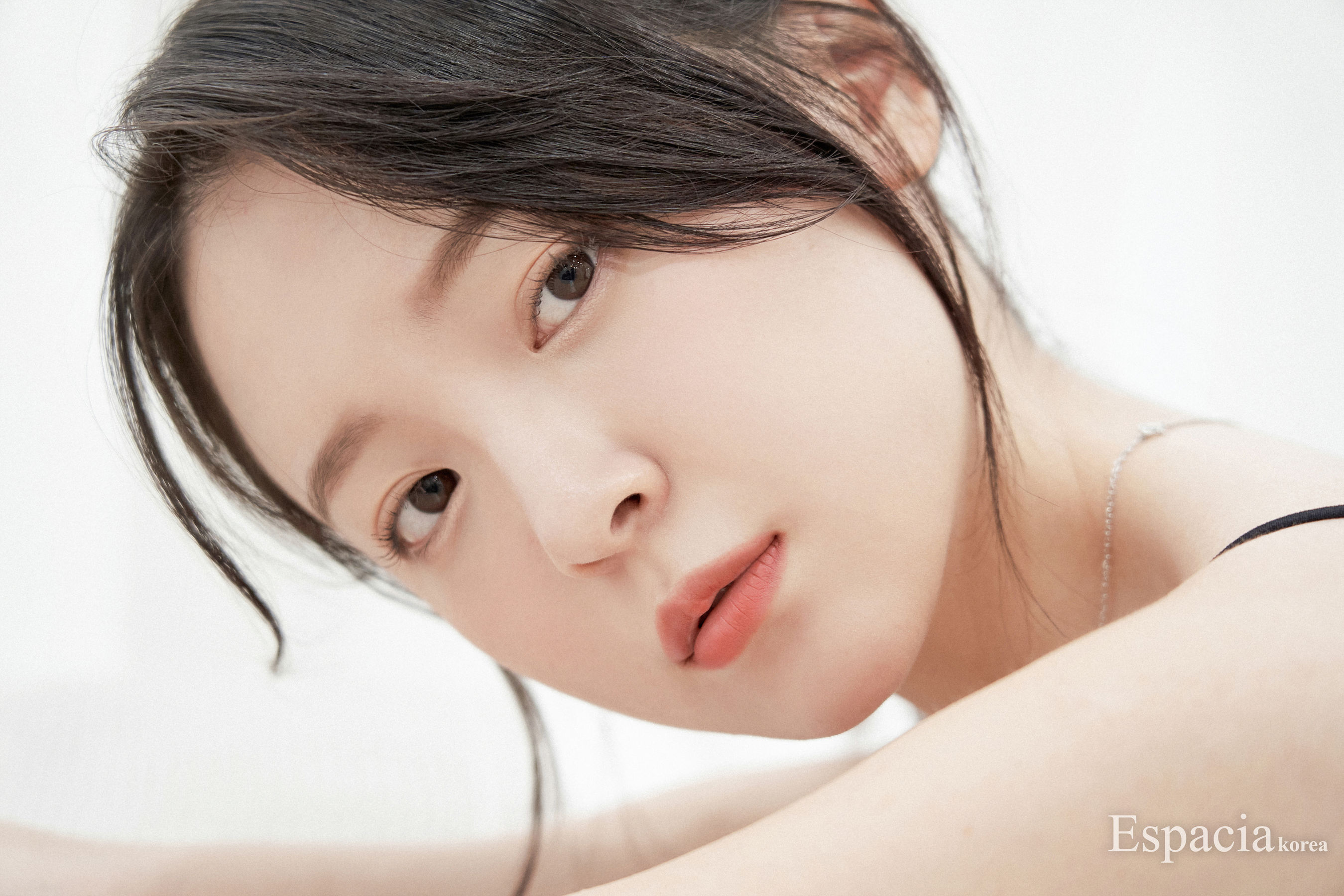 [ESPACIAKOREA] ESP-001 – HYUNIE [46P]