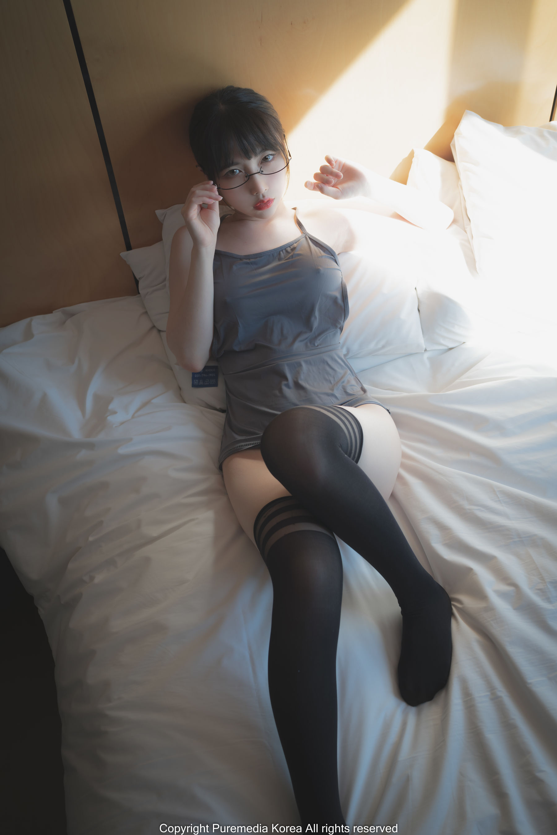 [PURE MEDIA] Vol.151 – Uhye [107P]