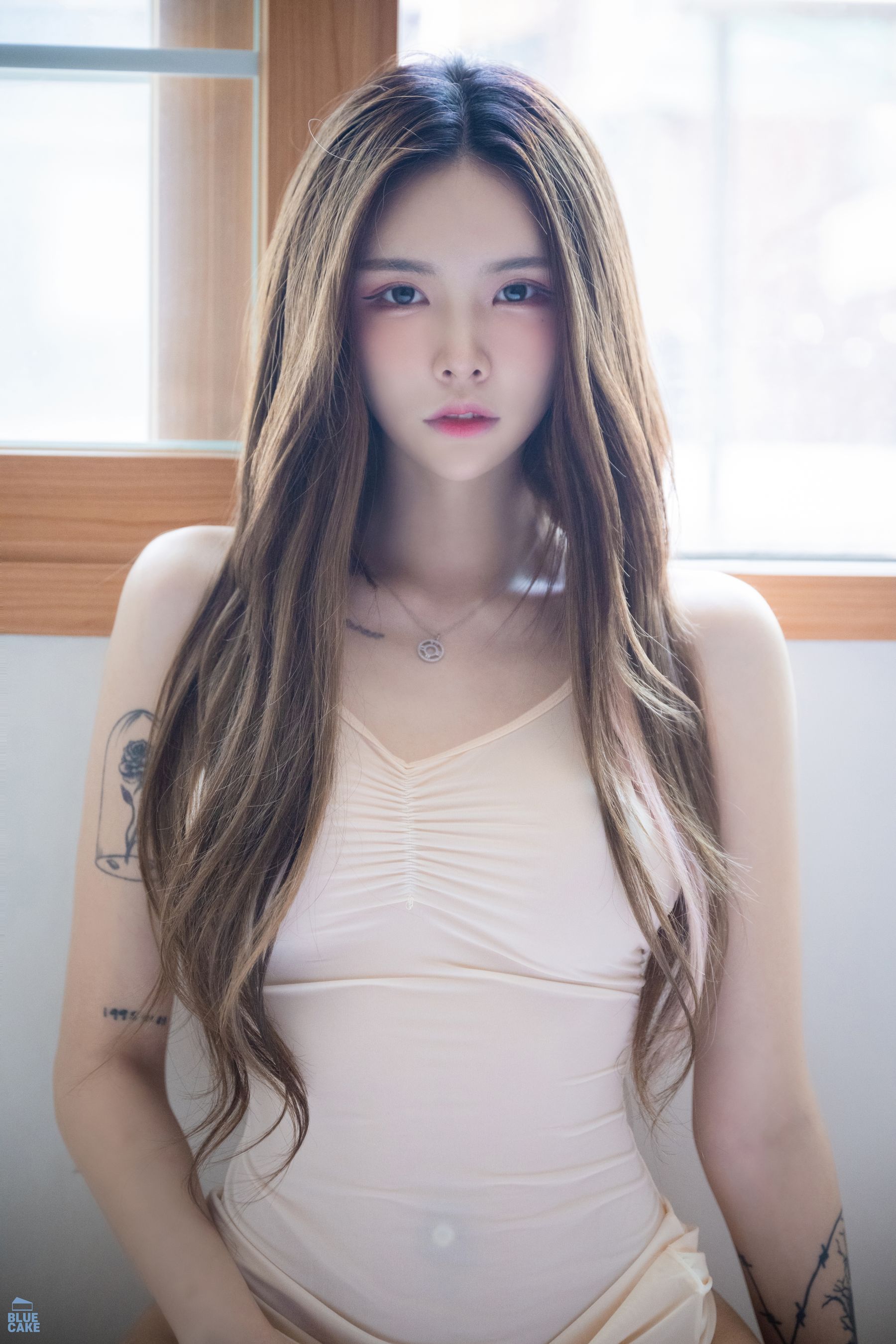 [BLUECAKE] Hikari – Soloing RED.Ver [67P]