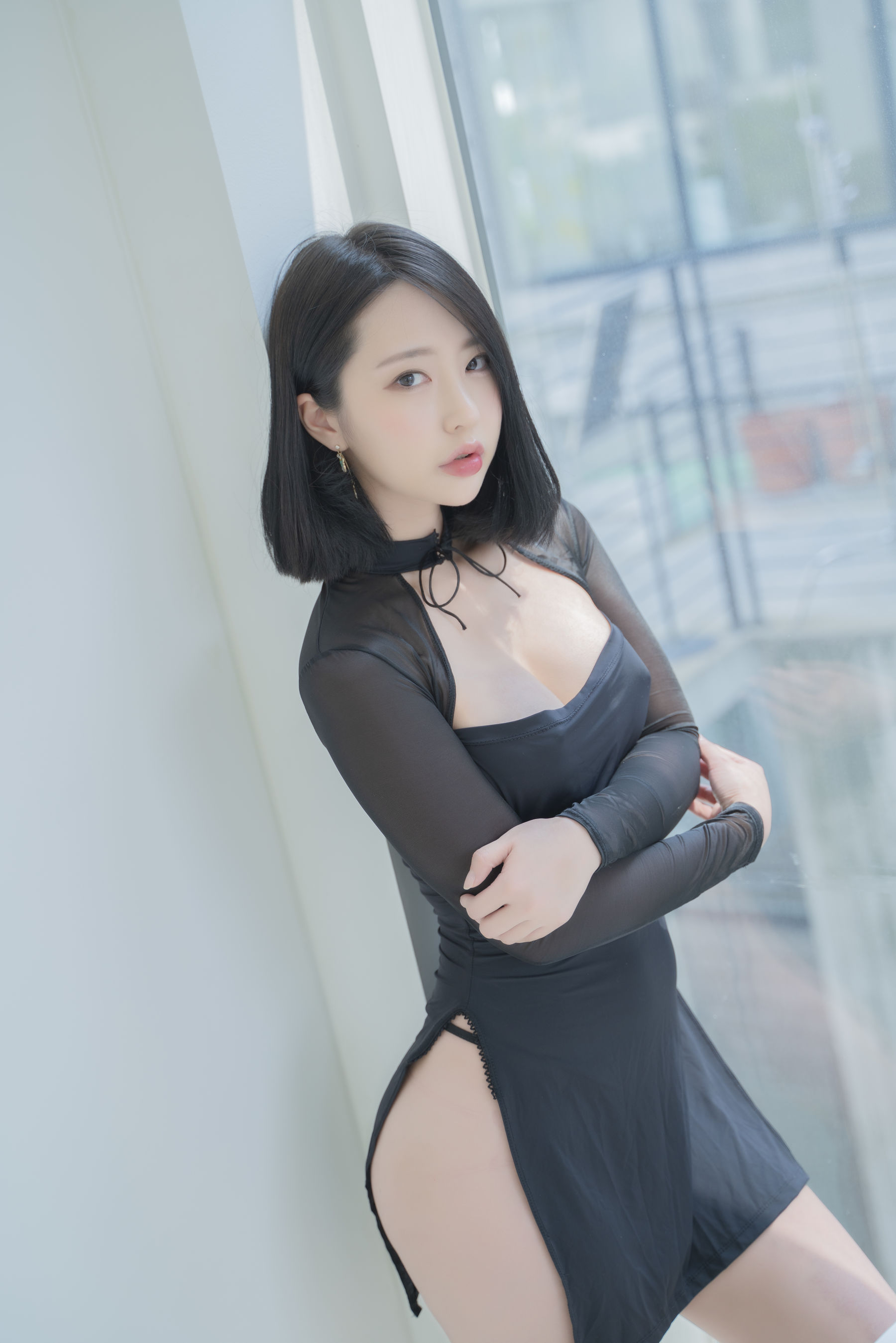 [ROGLE] Luci – Vol.01 Office Look [54P]